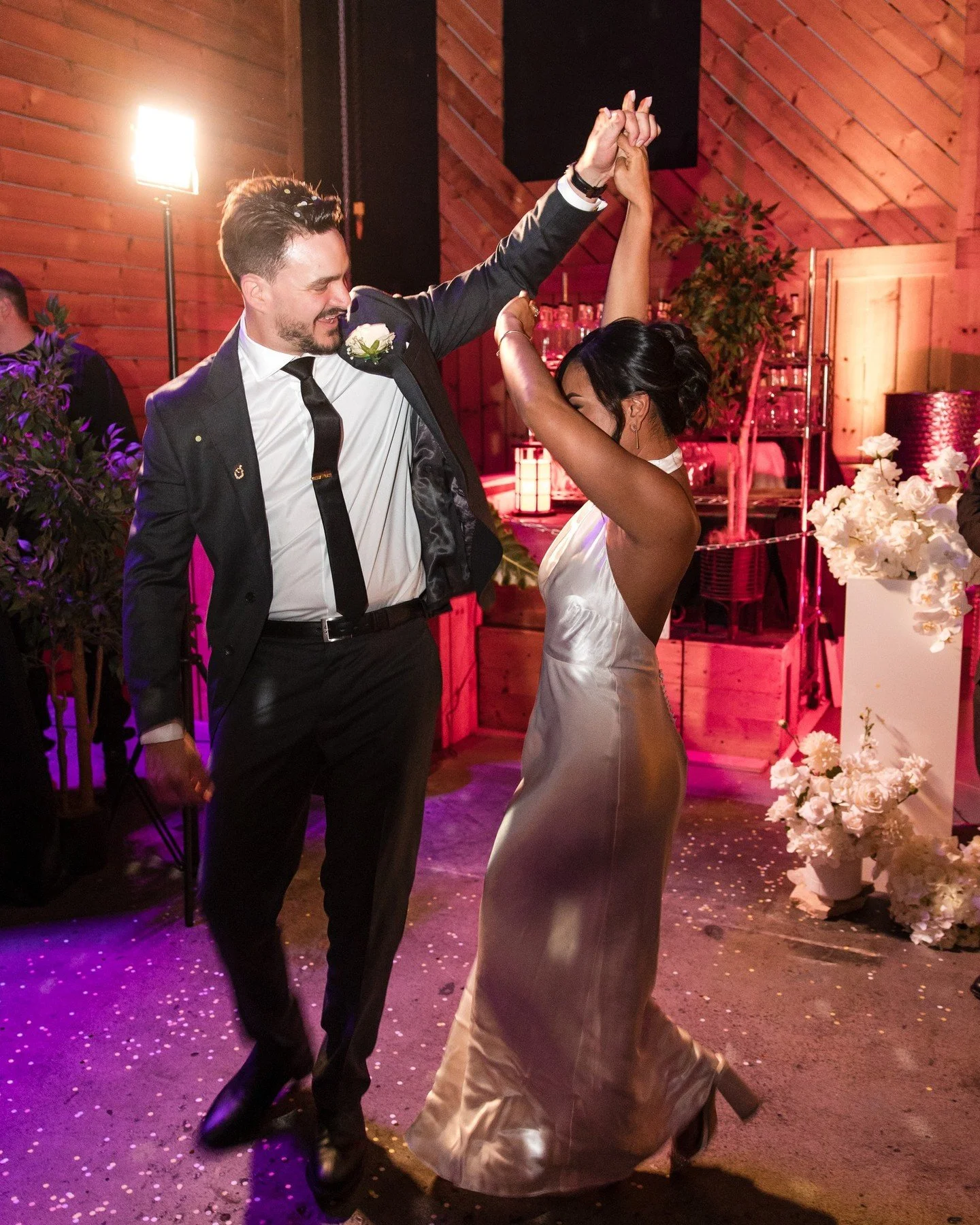 Warm words from Warehouse-wedded Nancy &amp; Lawrence 💒 ⁠
⁠
Nancy shared that throughout the planning process, ⁠
⁠
 &quot;𝘸𝘦 𝘧𝘦𝘭𝘵 𝘸𝘦𝘭𝘭 𝘤𝘢𝘳𝘦𝘥 𝘧𝘰𝘳 𝘢𝘯𝘥 𝘦𝘯𝘫𝘰𝘺𝘦𝘥 𝘢 𝘱𝘳𝘪𝘷𝘢𝘵𝘦 𝘸𝘪𝘯𝘦 𝘵𝘢𝘴𝘵𝘪𝘯𝘨 𝘸𝘪𝘵𝘩 𝘵𝘩𝘦 𝘴𝘰𝘮