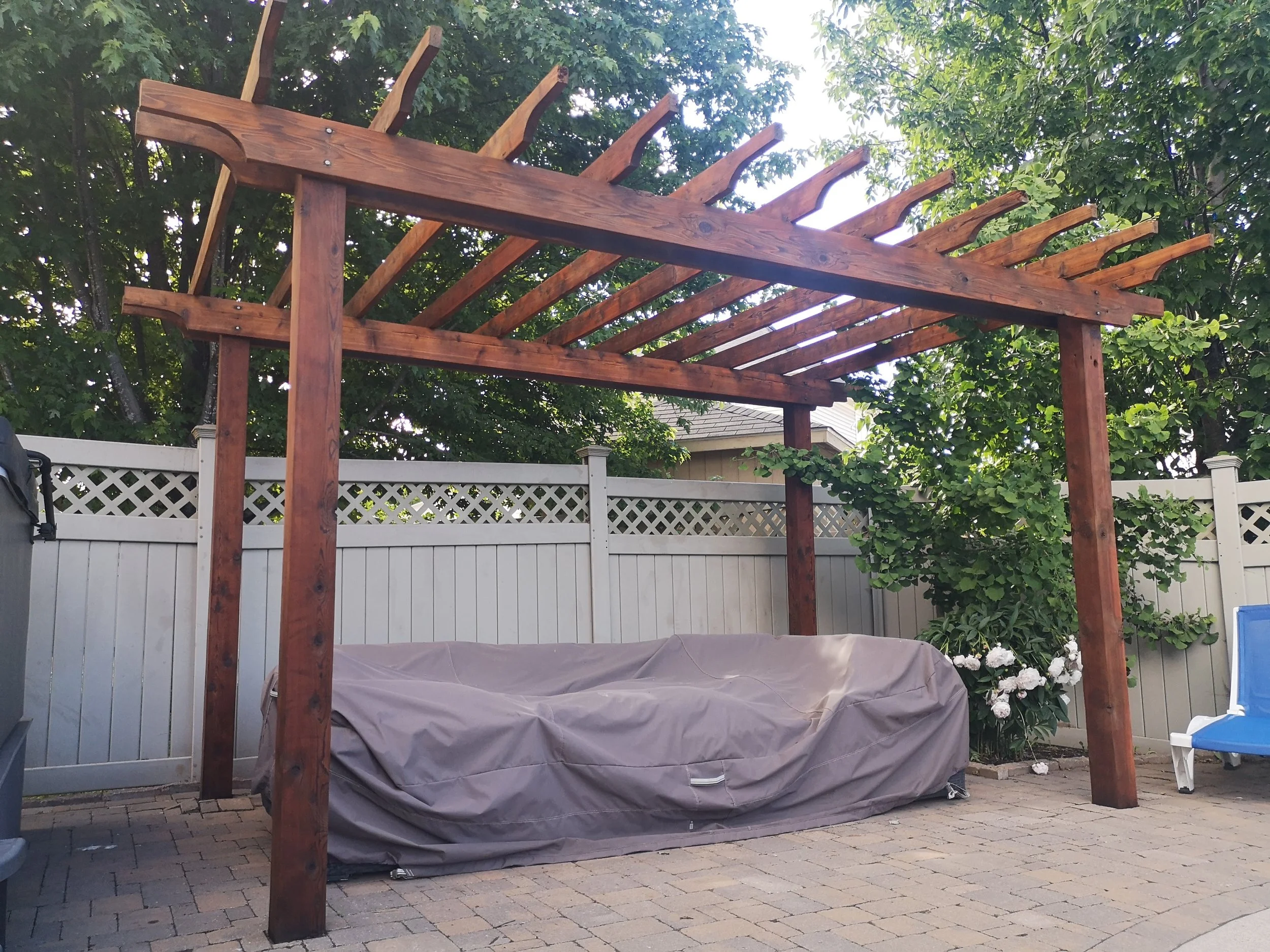 Pergola1.jpg