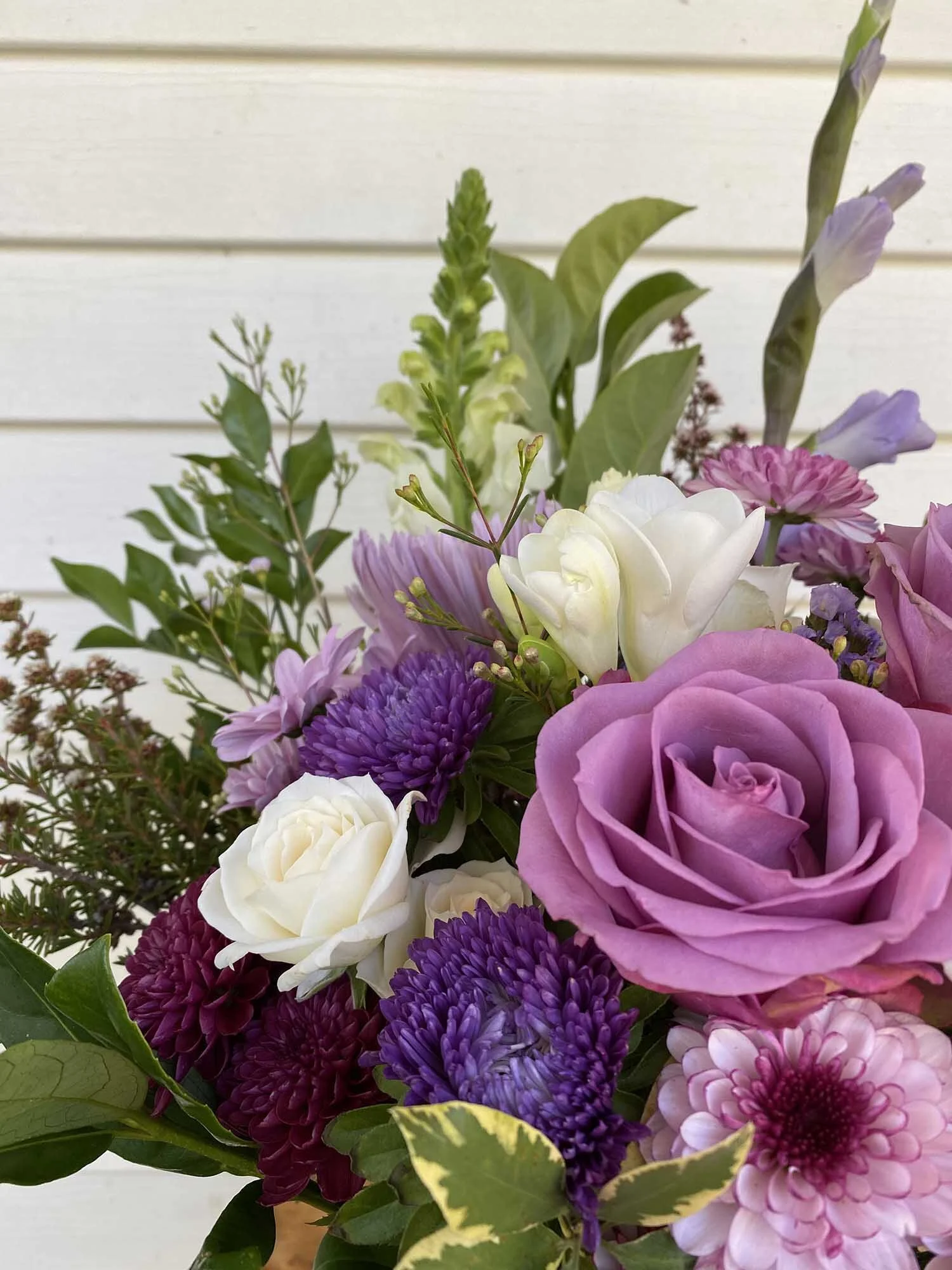 purple-roses-flower-bunch.jpg
