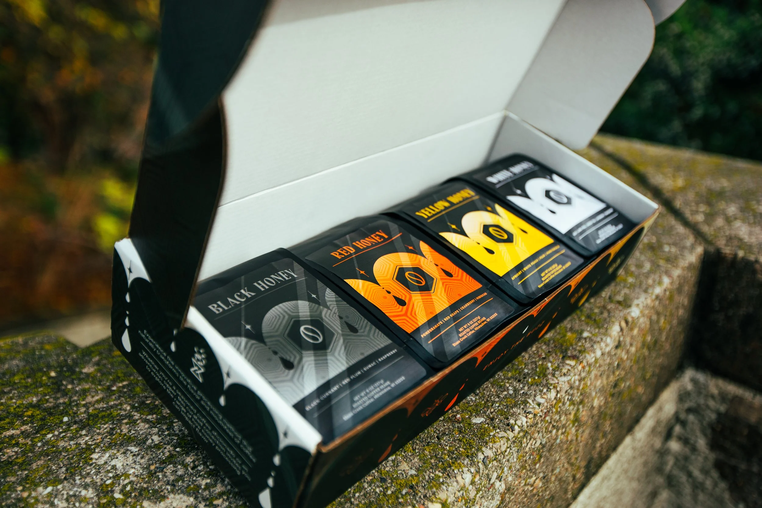 Honey Spectrum Box opened outside.5.jpg