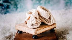 Morning sickness, when does it start? And, can I do anything to help?
