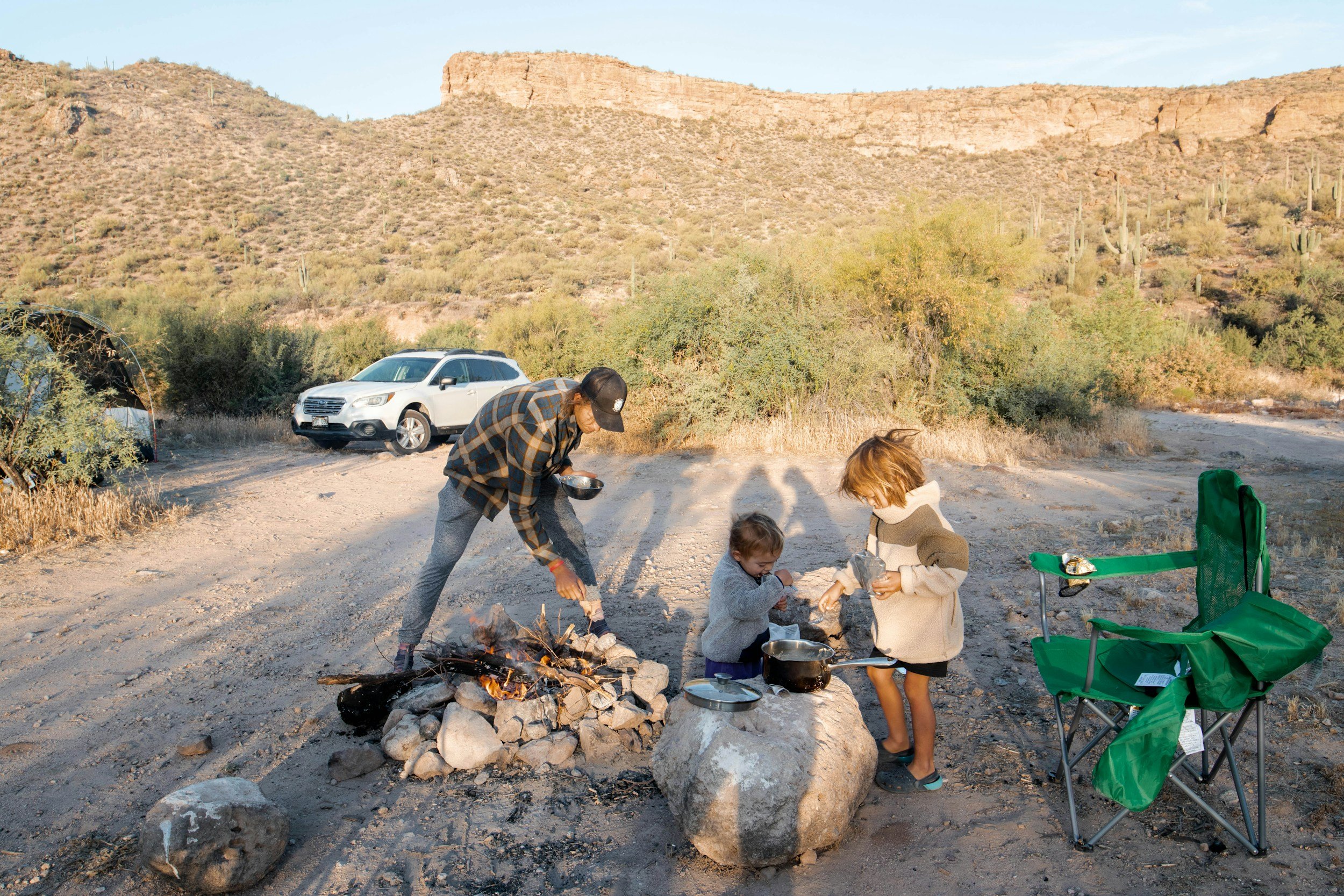 Single Dad Life: Navigating parenthood.