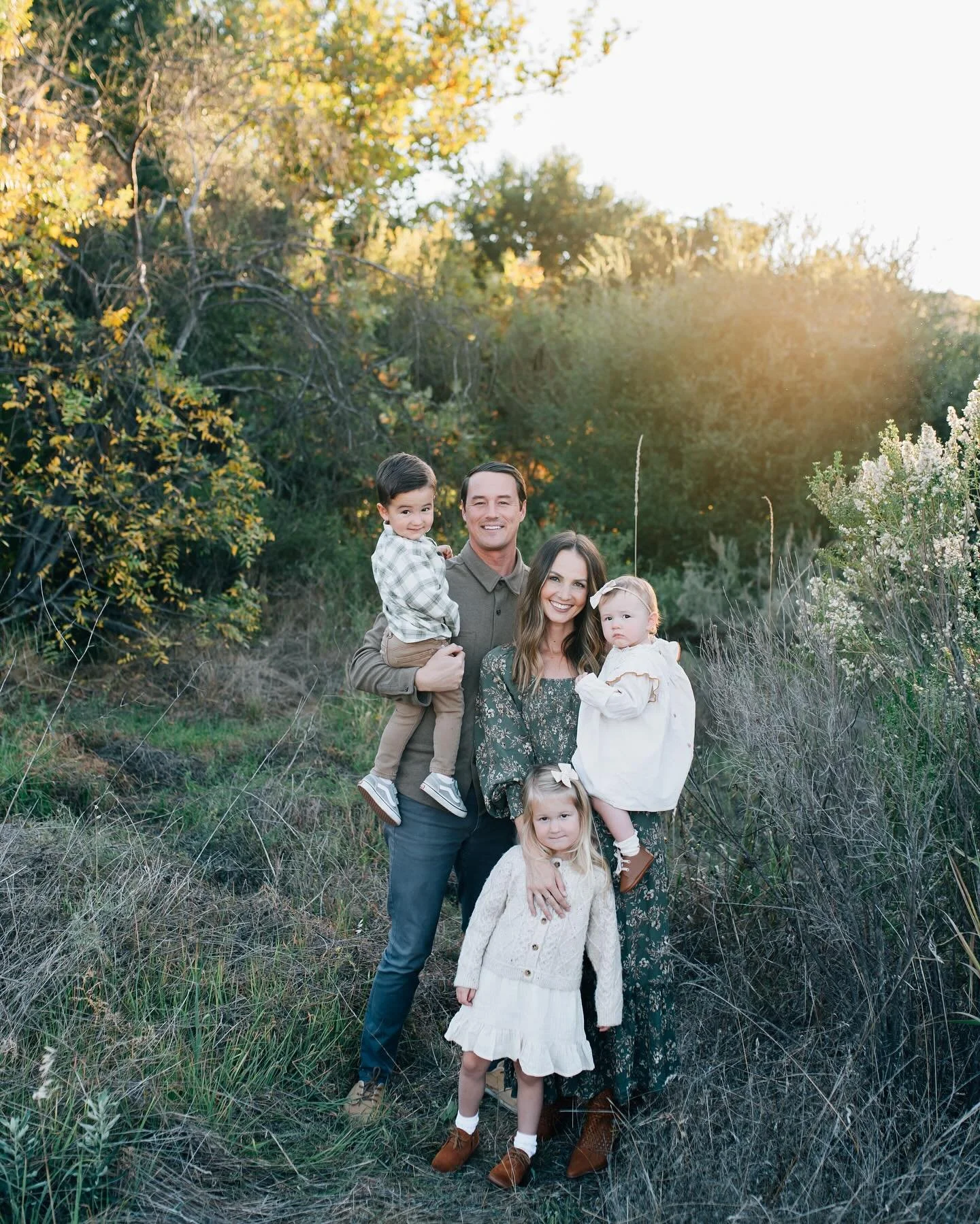 Hi there! Here&rsquo;s my semi annual post 😂 I&rsquo;m coming to Dallas for a weekend of photo sessions this fall! Spots are already booking up so if you&rsquo;re one of my Dallas friends and want to book a session please message me or click the lin