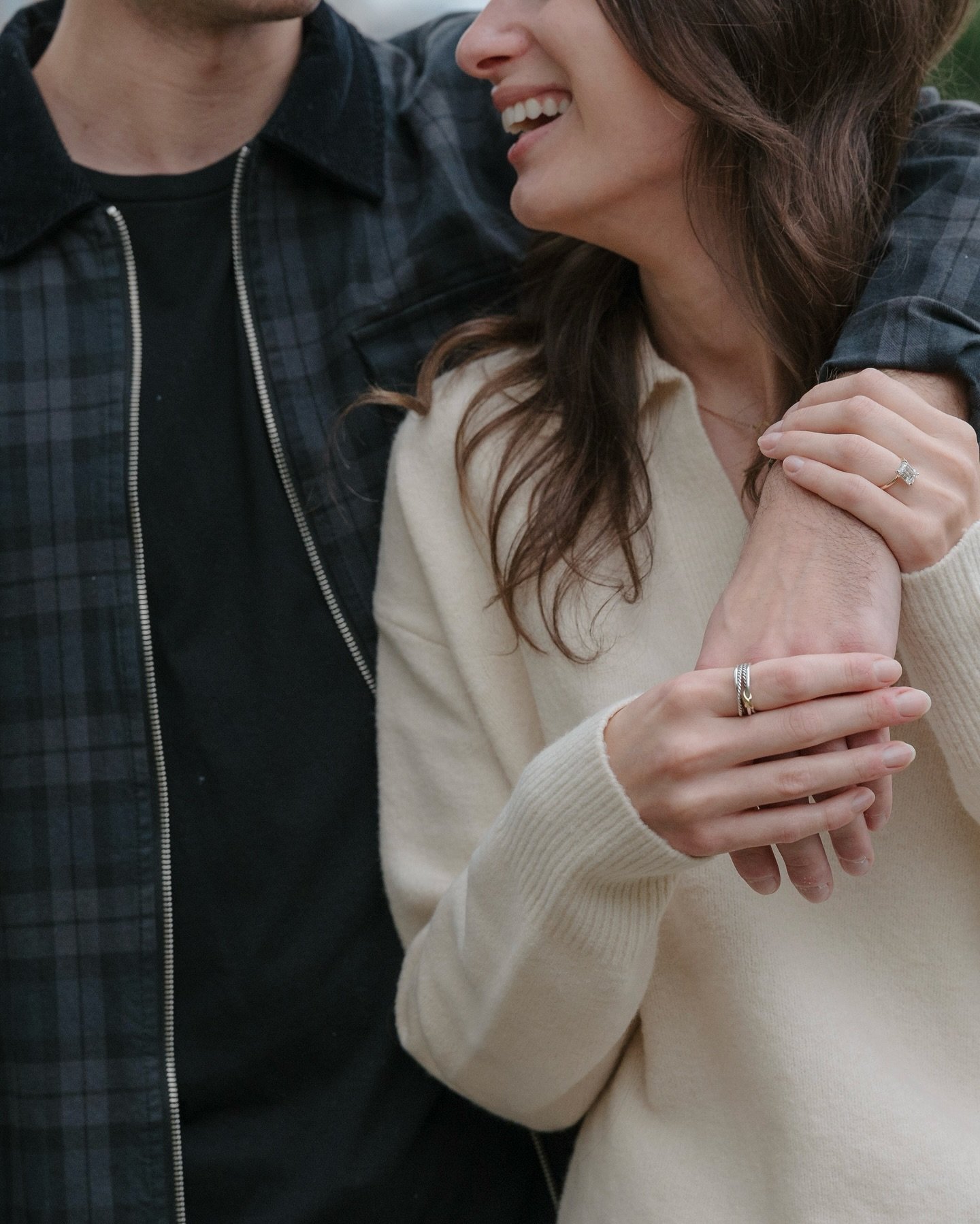 Aaron + Paulina 🤍

&lsquo;Twas a weekend full of emerald cut engagement rings and Lincoln Park proposals &mdash; my favorites!
