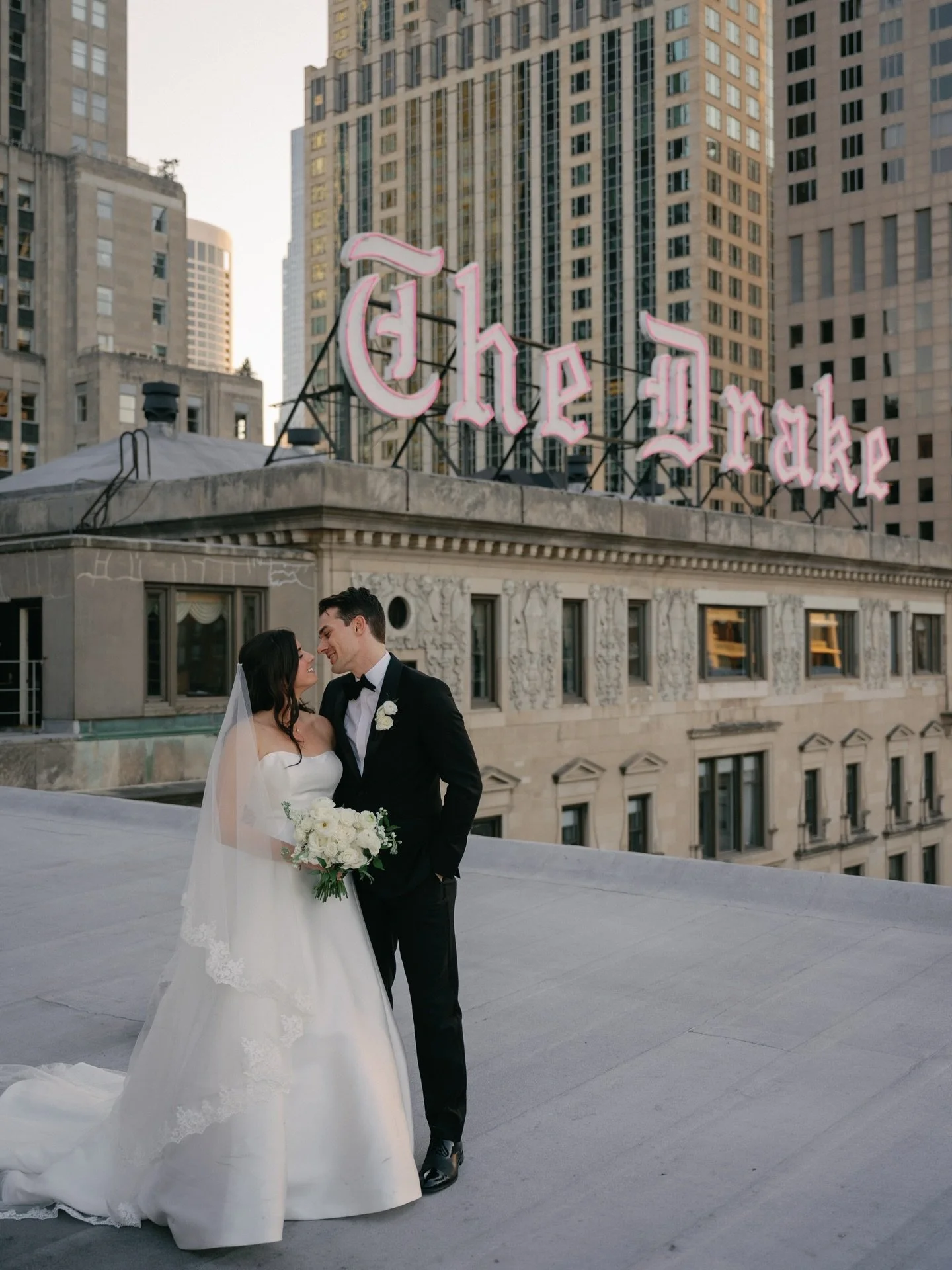 love day &hearts;️

second shot for:
1 | @mayahleephotography 
2 | @mikailadusenberryphoto 
3 | @helloimemmaquinn 
5 | @rosemaryjphotography 
6 | @mayahleephotography 
7 | @mayahleephotography 
8 | @williams_emily 
11 | @graphsbygretch