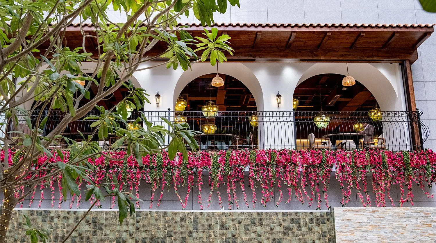 Facade G&G Rstrnt  web.jpg