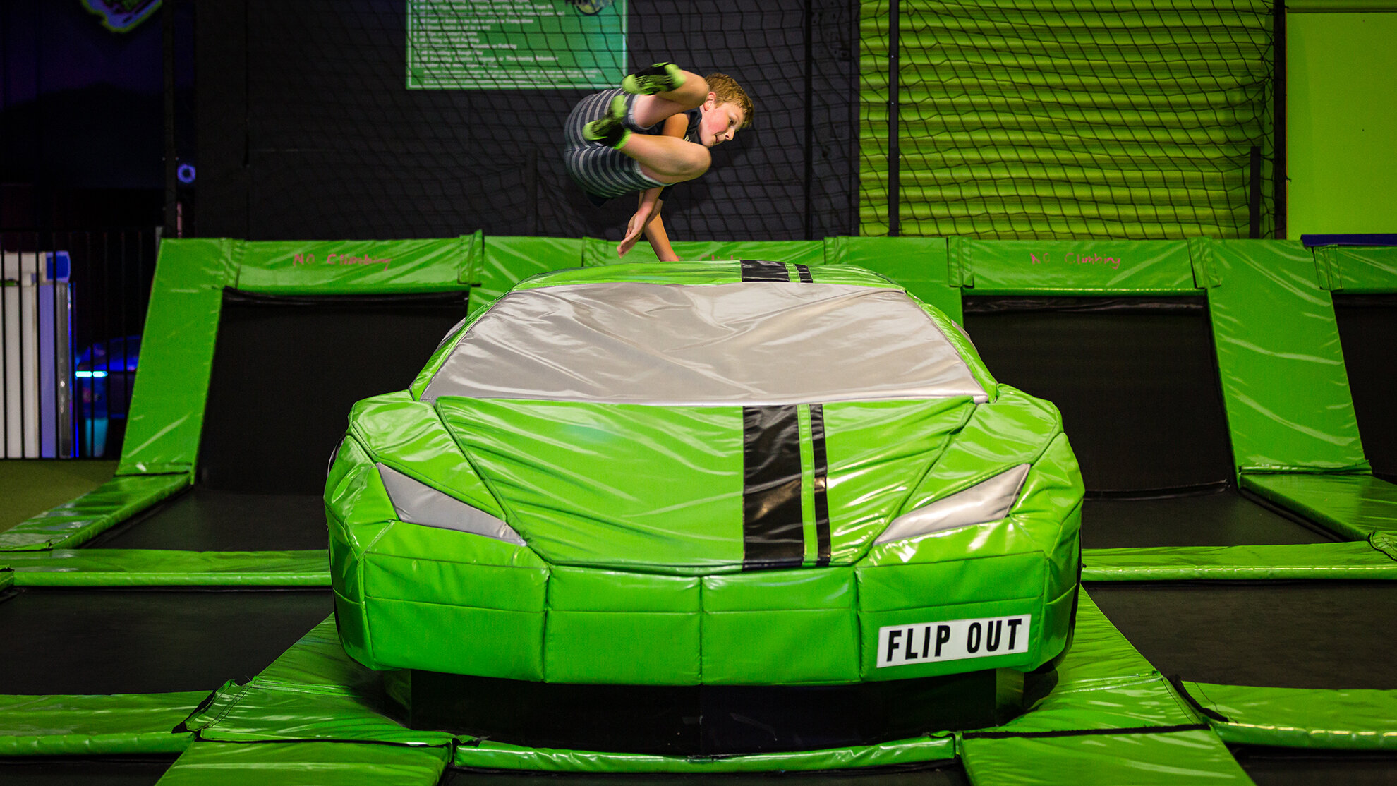 FO-trampoline-boy-jumping-car.jpg