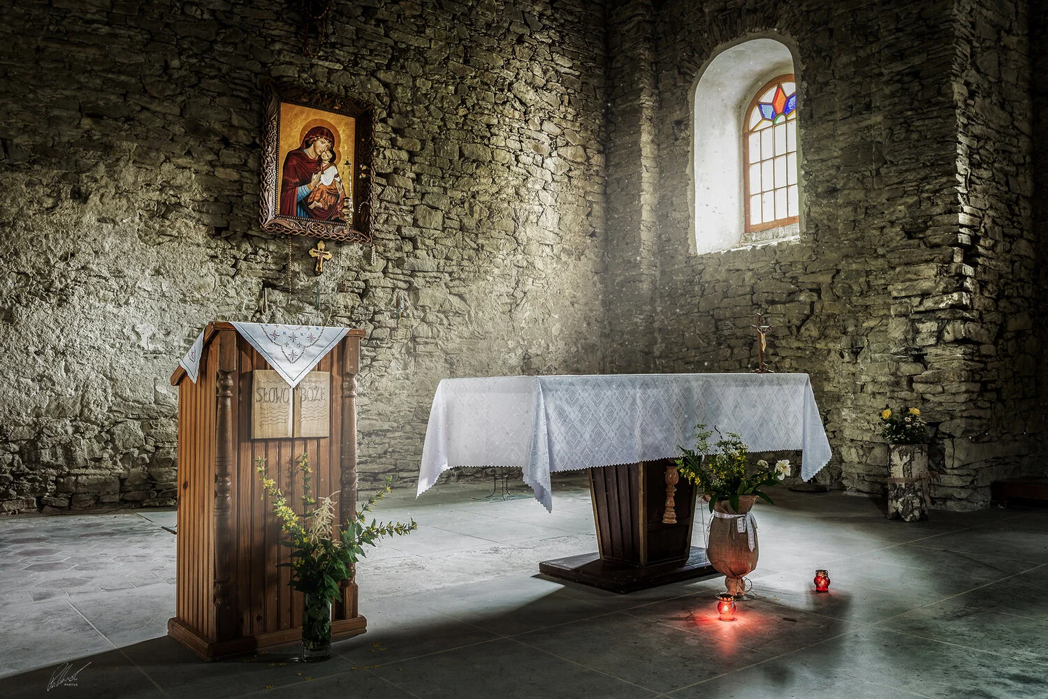 Szlakiem zapomnianej świetności, Cerkiew w Łopience