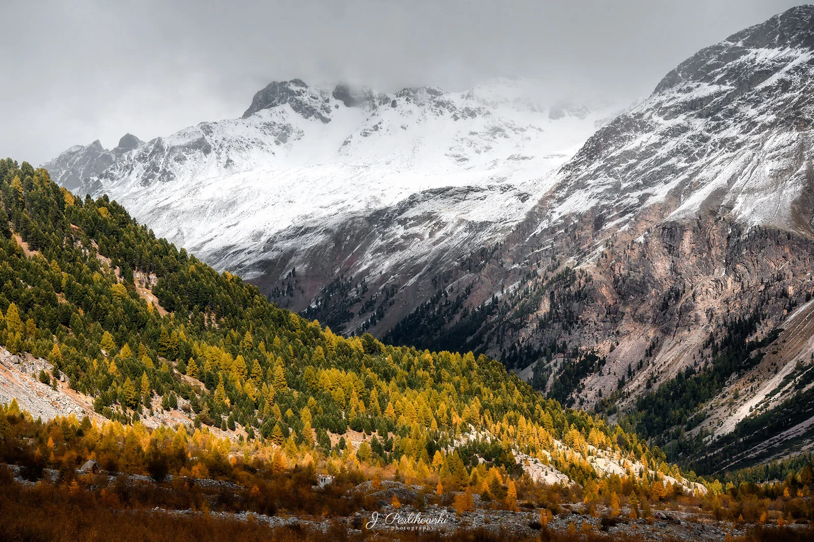 Szwajcaria jesien.jpg