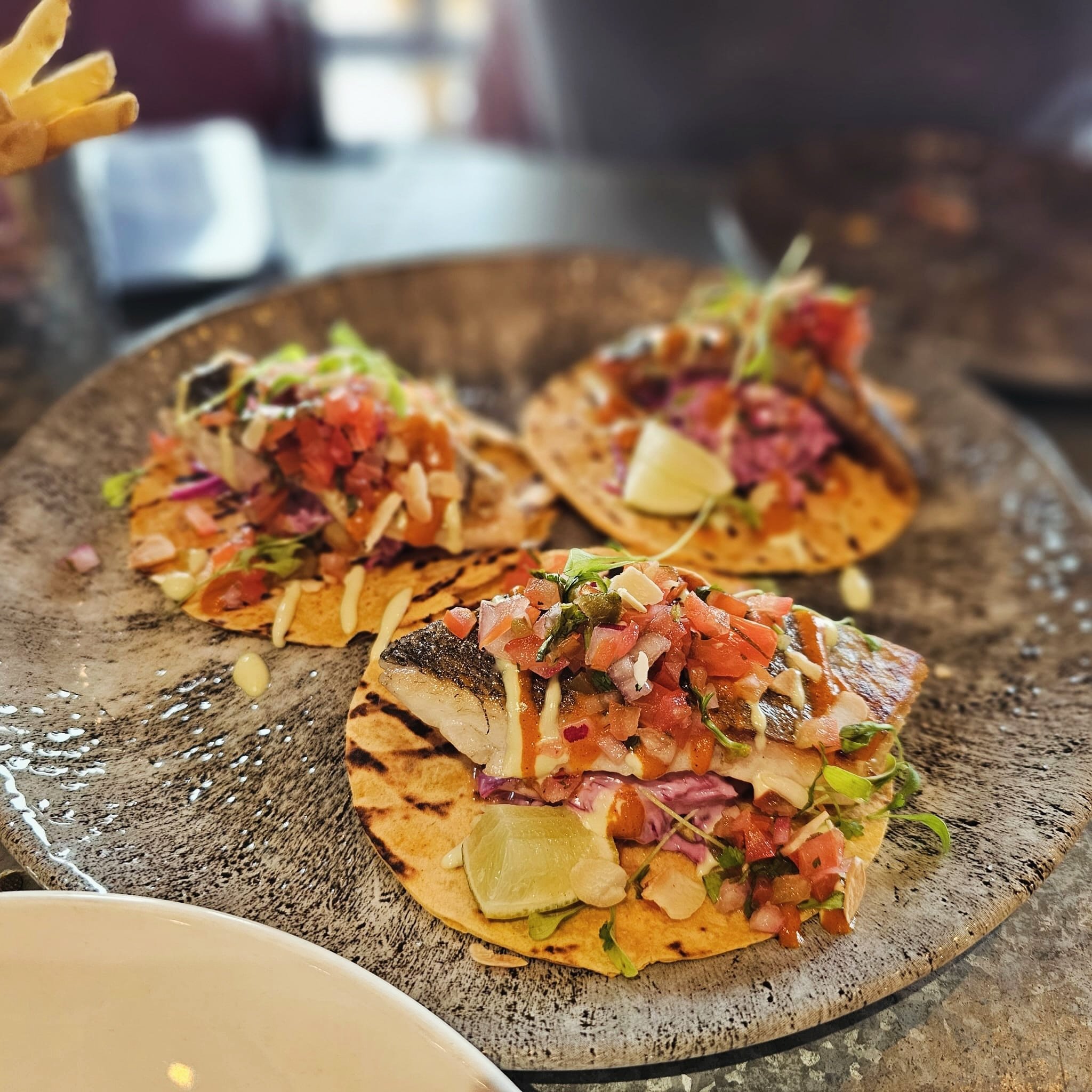 Sea bream tostadas from our new, ever more Mexican vibed menu and they are defishious! 🤌🏼 

Open from Weds to Sat from 12 noon for lunch and on into the evening - get yourselves in for a taste 🇲🇽