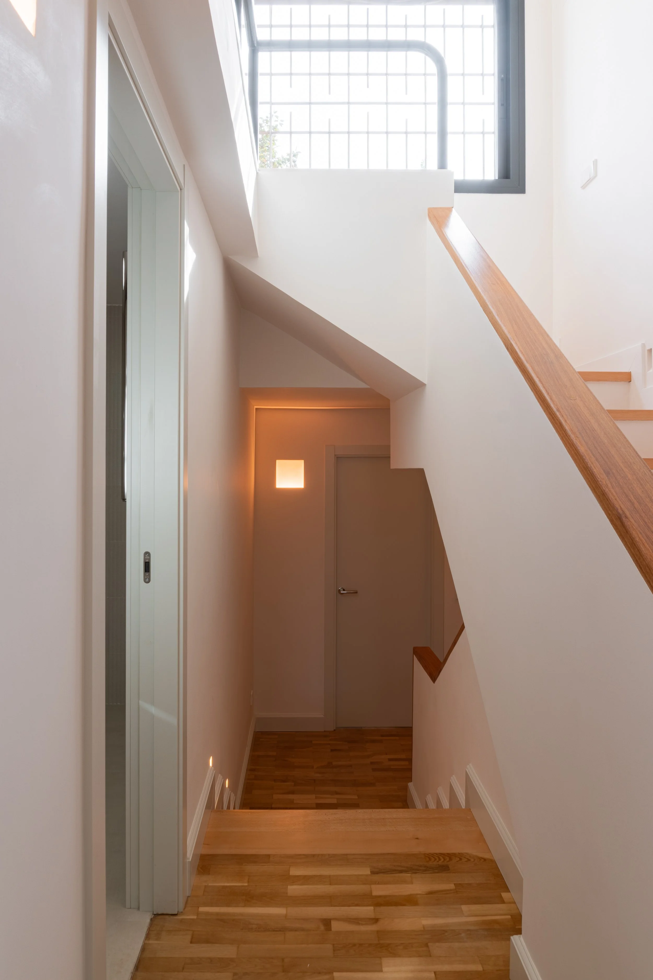 Ubicación: Calle Acamar (Aravaca, Madrid). Superficie:330m2 Año: 2025 Trabajo: Reforma en vivienda.