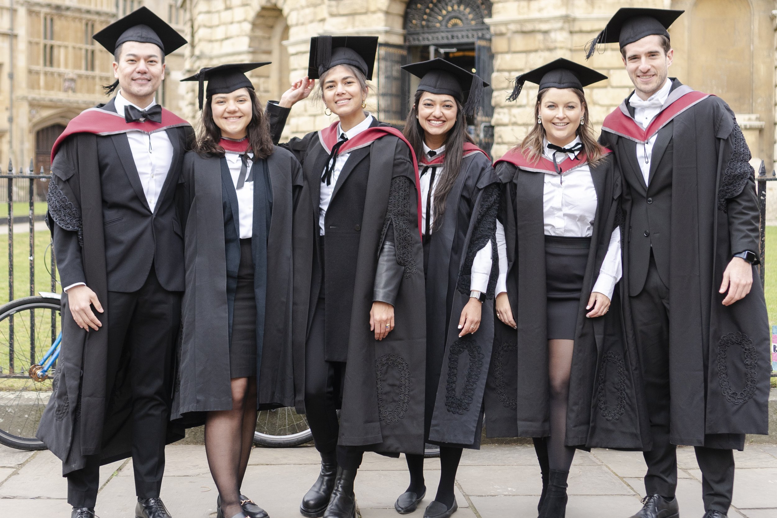 Hafeezah's Univeristy of Oxford Graduation - Jay Anderson Portrait Photography & Film Oxford-2.jpg