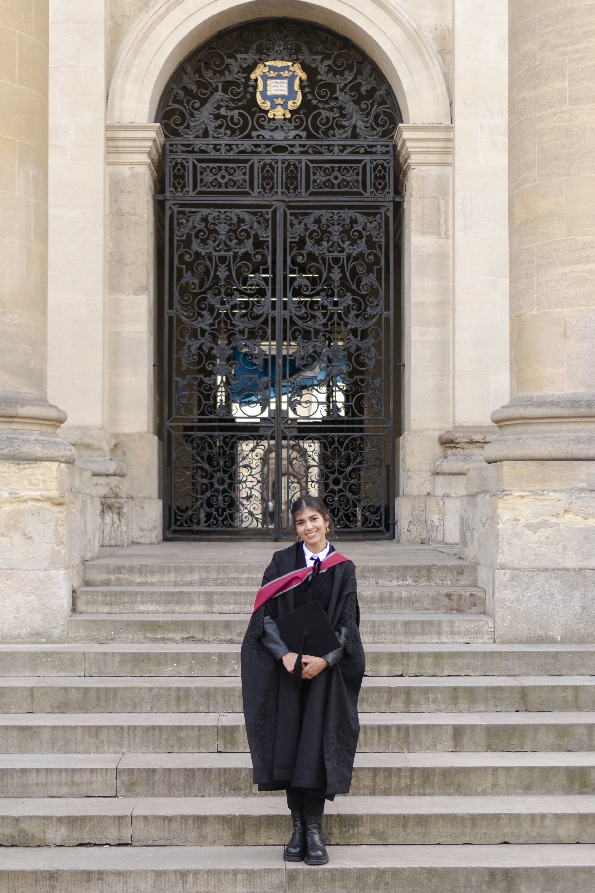 Hafeezah's Univeristy of Oxford Graduation - Jay Anderson Portrait Photography & Film Oxford-60.jpg