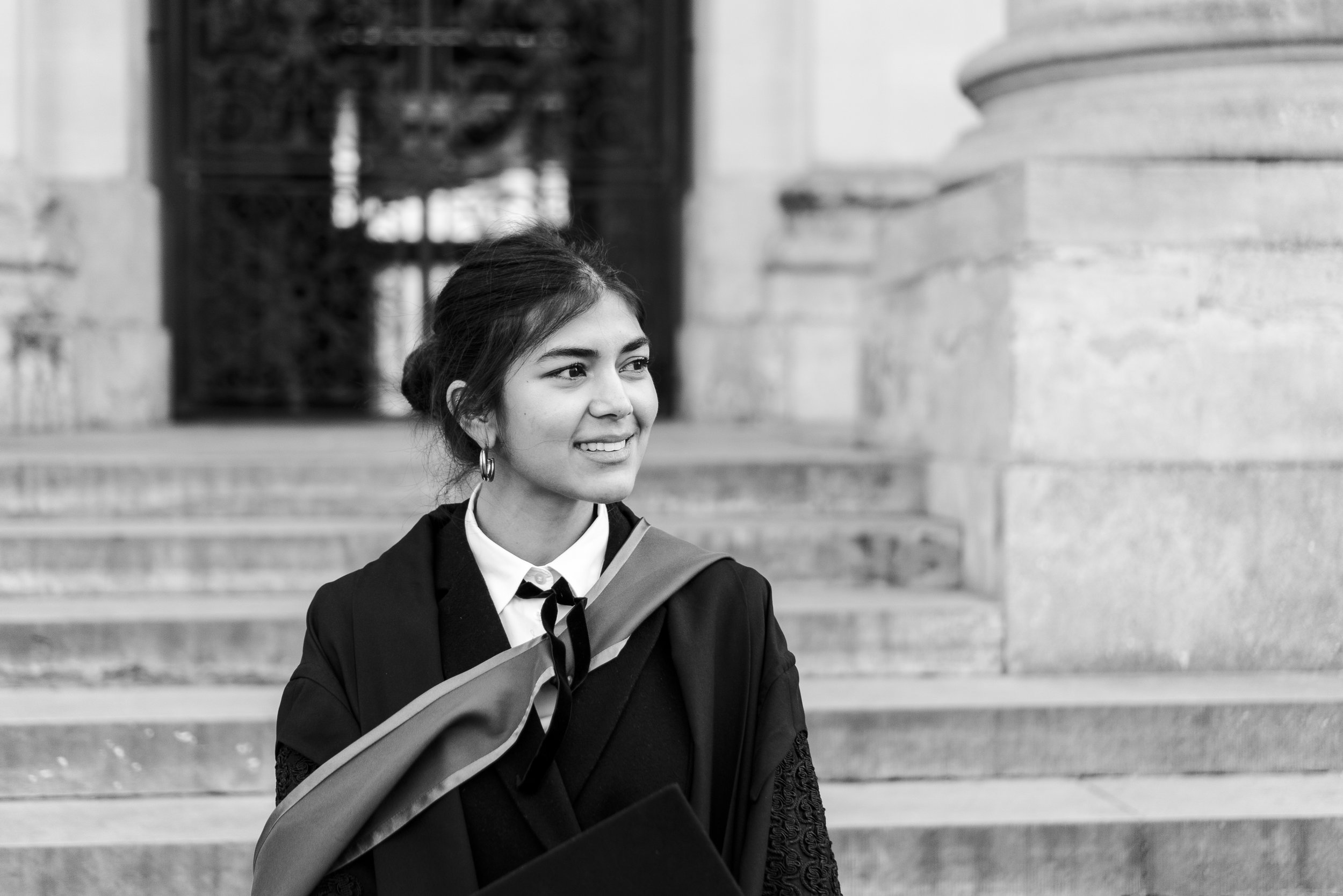 Hafeezah's Univeristy of Oxford Graduation - Jay Anderson Portrait Photography & Film Oxford-70.jpg