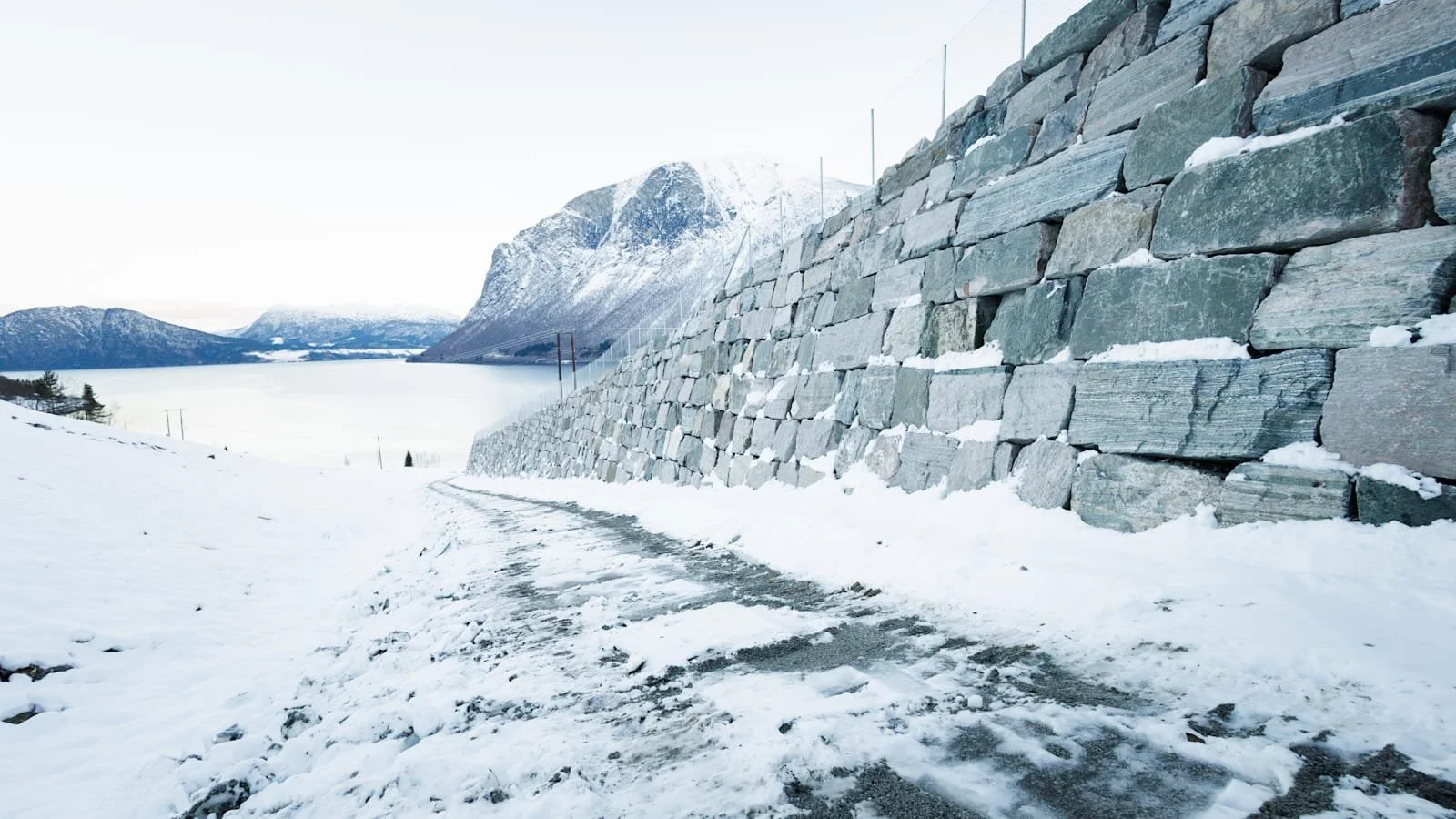 mur.jpg