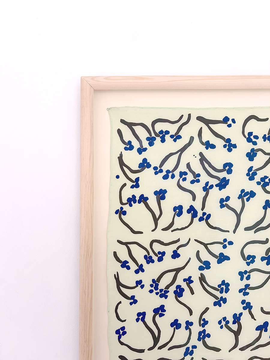 mint-scarf-framed-detail.png
