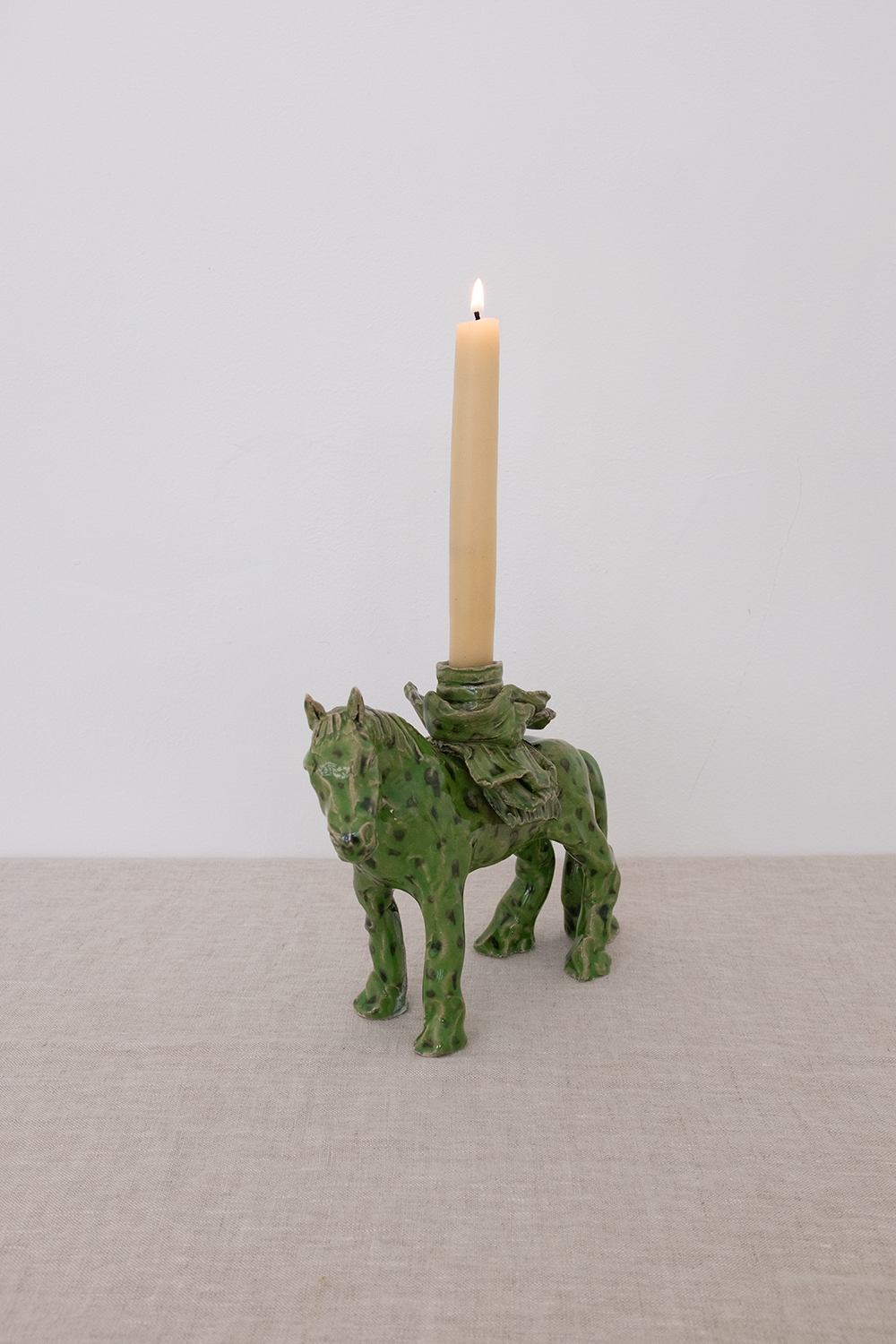 lorraine-horse2.png
