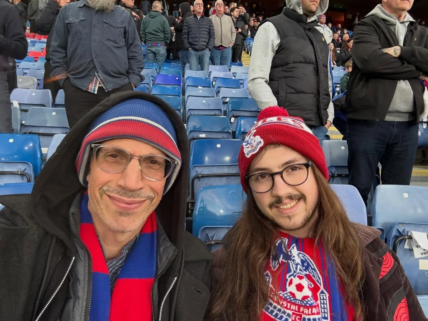 Great night at Selhurst
Palace 3&ndash;0 Fiorentina ⚽️

Joey back for it&hellip; straight back on the late train after

Properly worth it
.
#cpfc #selhurstpark #footballnight #walktosee #goodshipillo