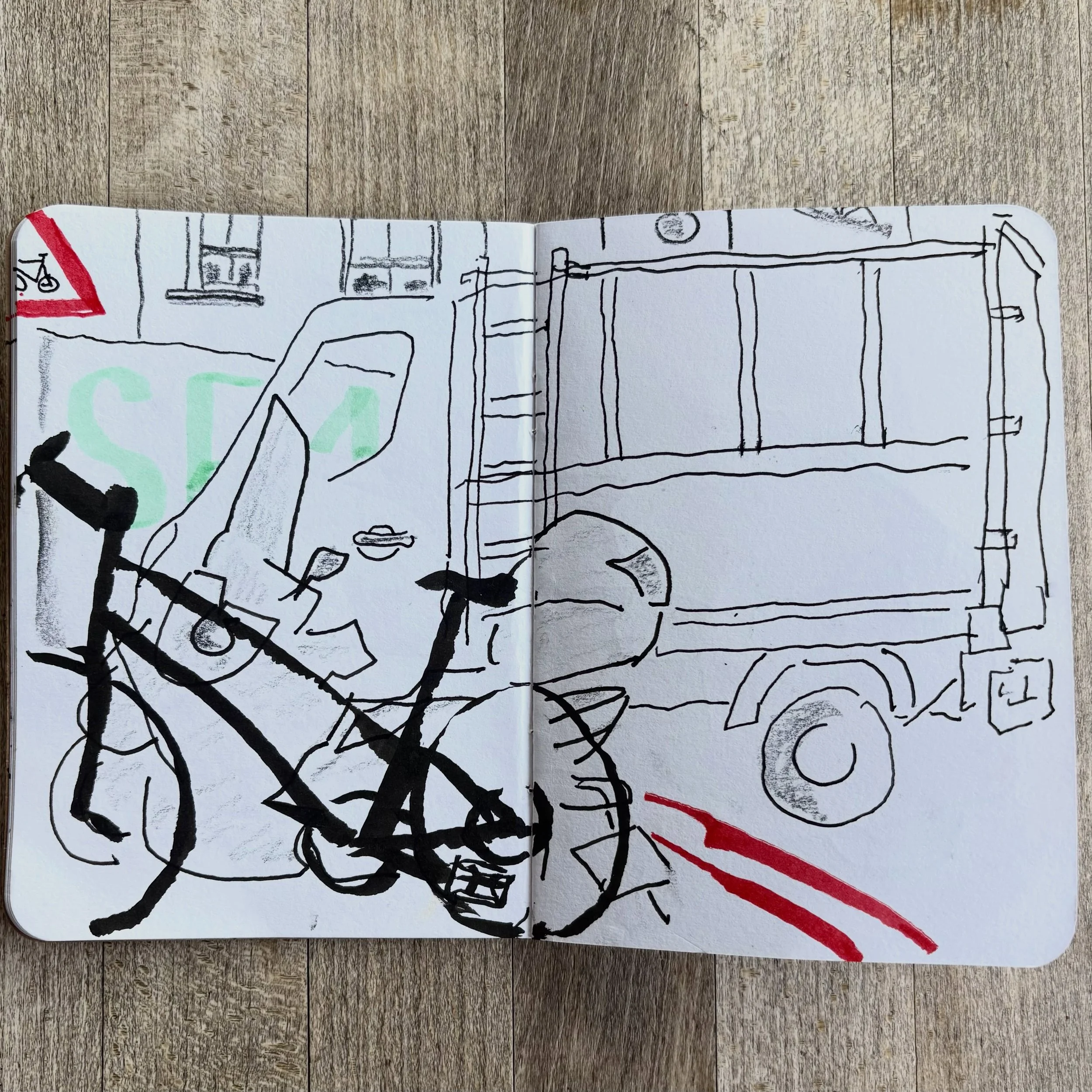 Coffee @georgescafebrockley 
.
#walktosee #goodshipillo #walktoseetinysketchbook #urbansketcher #drawingfromlife