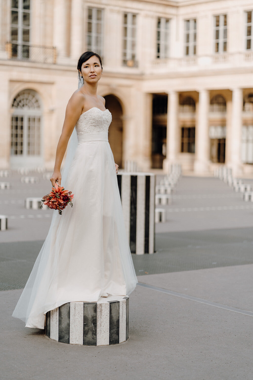 Bride Domaine National du Palais-Royal Paris France