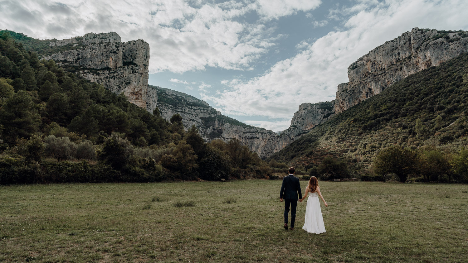 Wedding in Saint Guilhem le Desert France