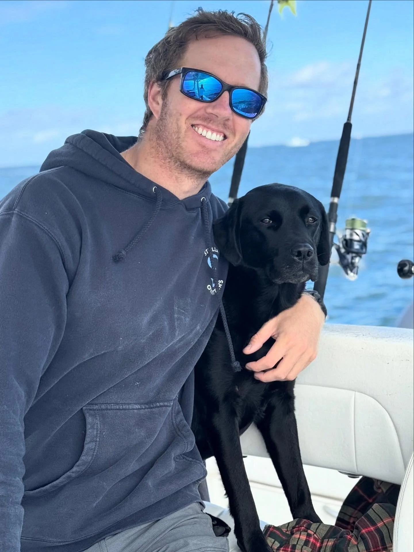 Lucy stole the show 

#stellaoutfitters #blacklab #montauk