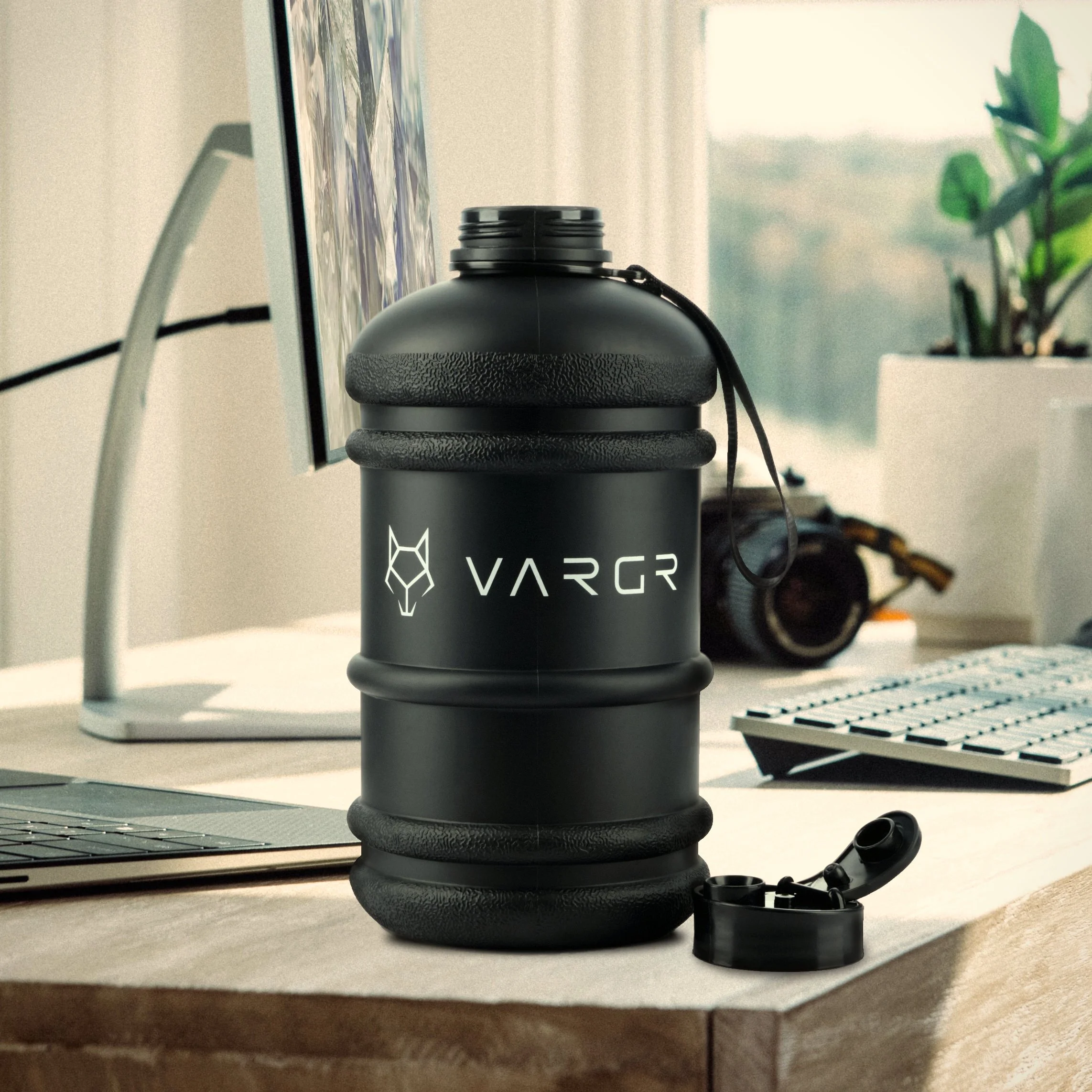 Lifestyle product photography - XL water bottle on a simulated home office background
