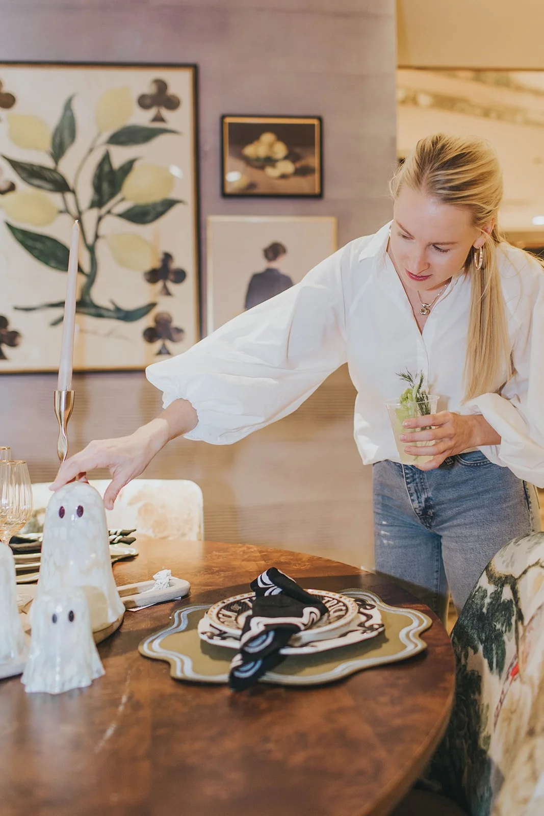 9.18.25_Anthropologie Chicago Fall Tablescape Event-15.jpg