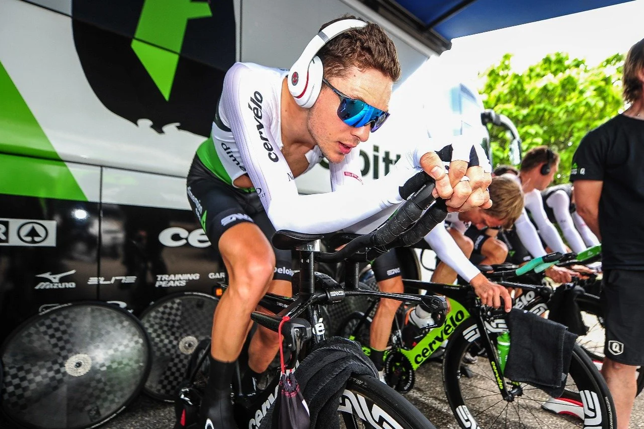 Warming up for the time trial, Critérium du Dauphiné, 2018