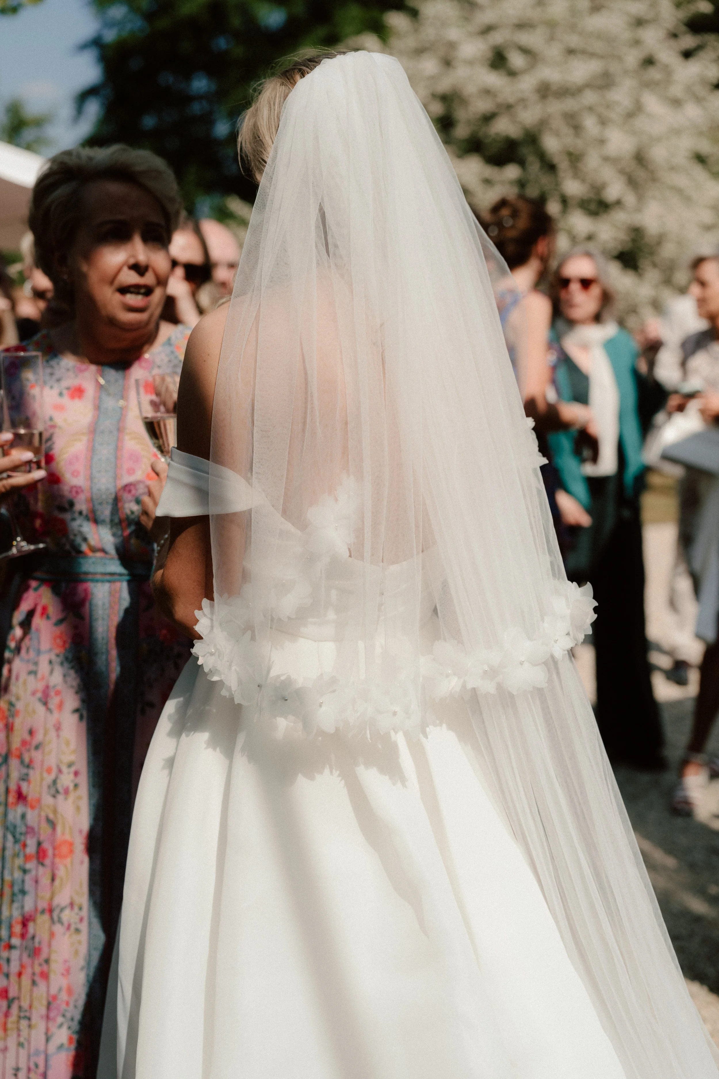Maisie-&-Ollie-Gate-Street-Barn-Wedding-Drinks-Reception-Digital-and-Film-5.jpg