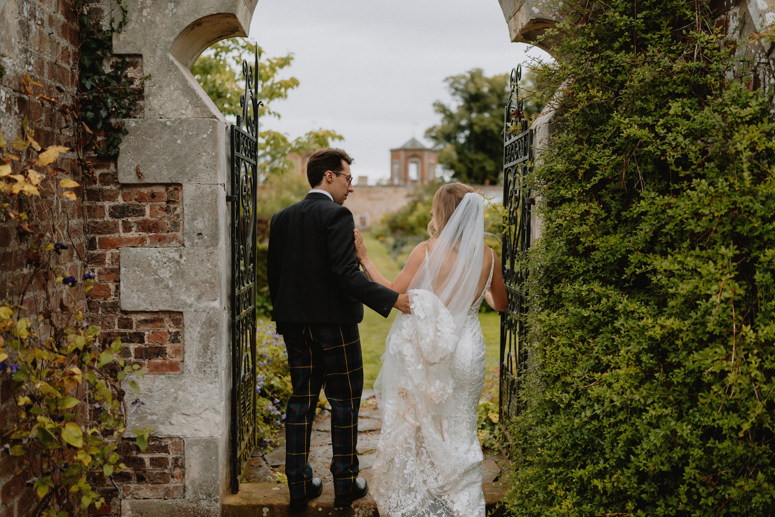 Rachel-&-Michael-Preston-Hall-Edinburgh-Wedding-Joe-Hall-174.jpg