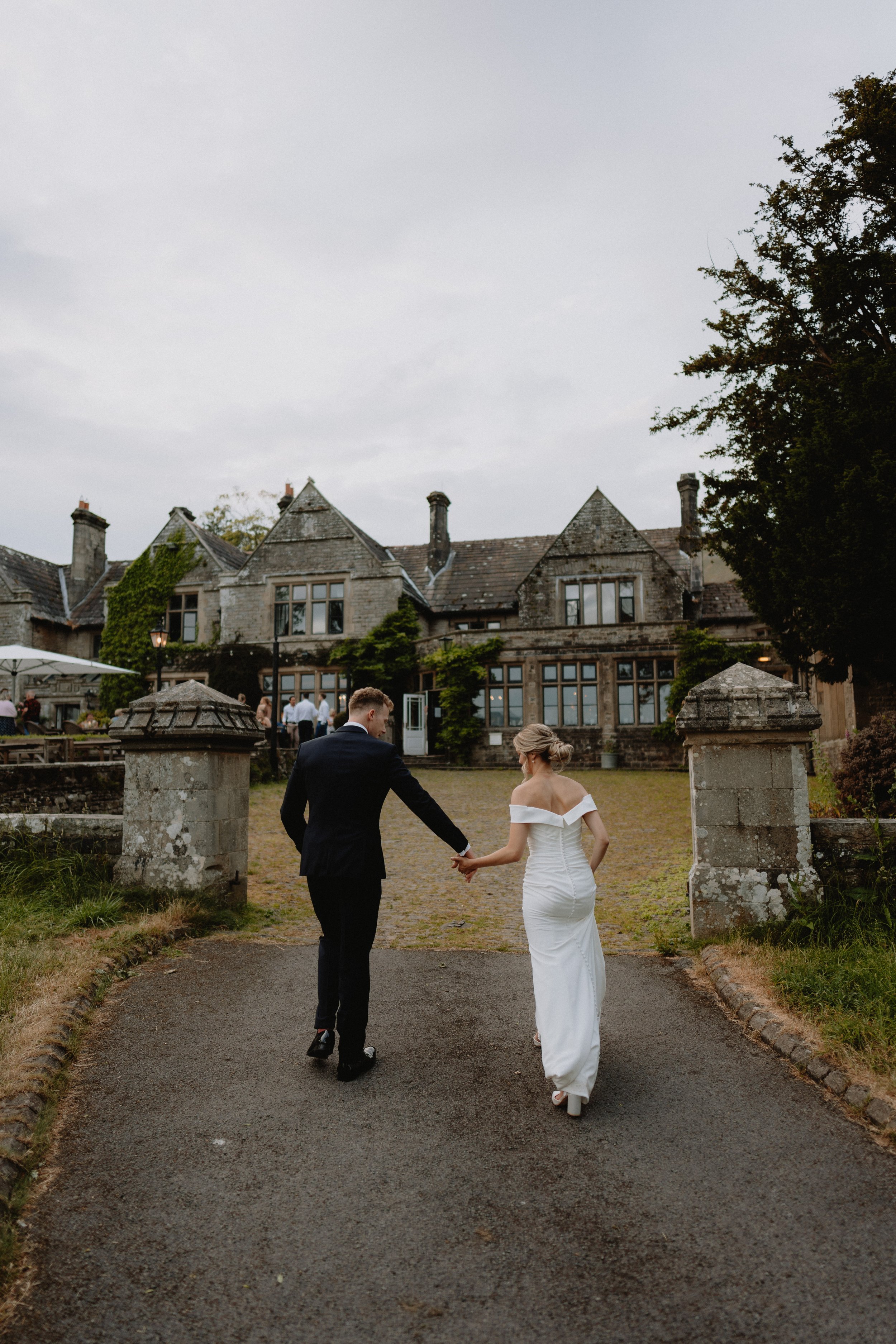 Amy-&-Will-North-Yorkshire-Wedding-Joe-Hall-145.jpg