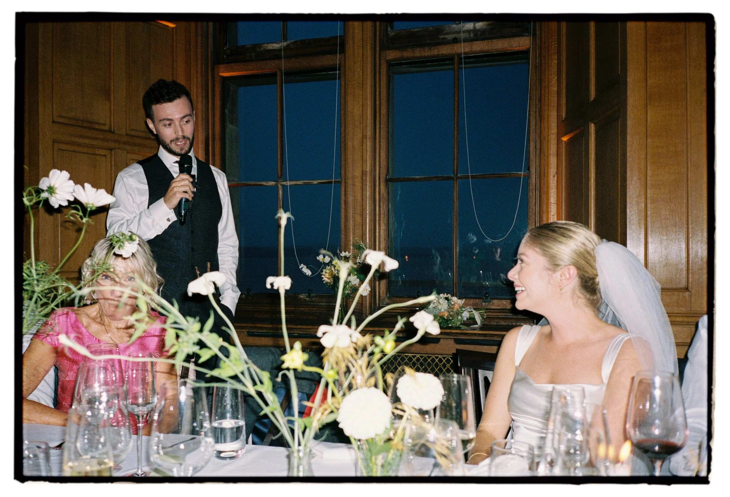 Barnbougle-Castle-Wedding-35mm-Film-Photos-25