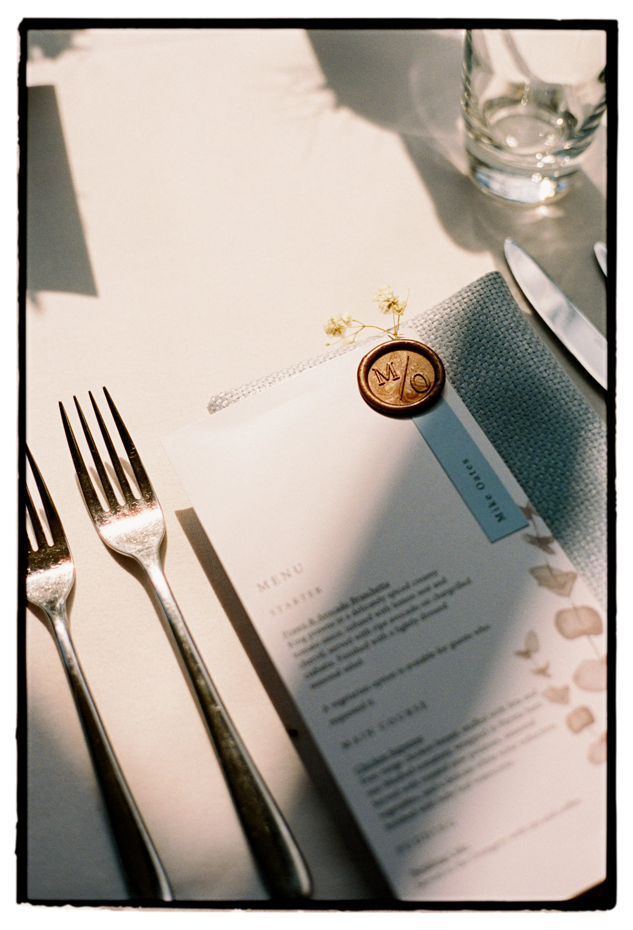 Maisie-&-Ollie-Gate-Street-Barn-Wedding-Drinks-Reception-Digital-and-Film-16.jpg