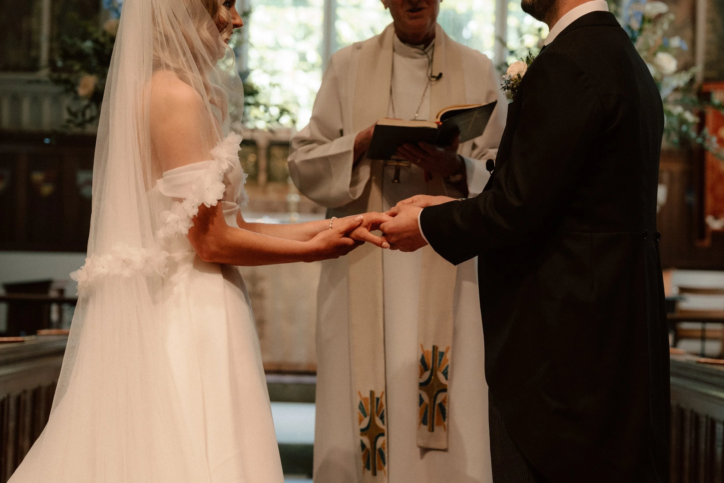 Maisie-&-Ollie-Gate-Street-Barn-Wedding-Ceremony-Digital-and-Film-15.jpg