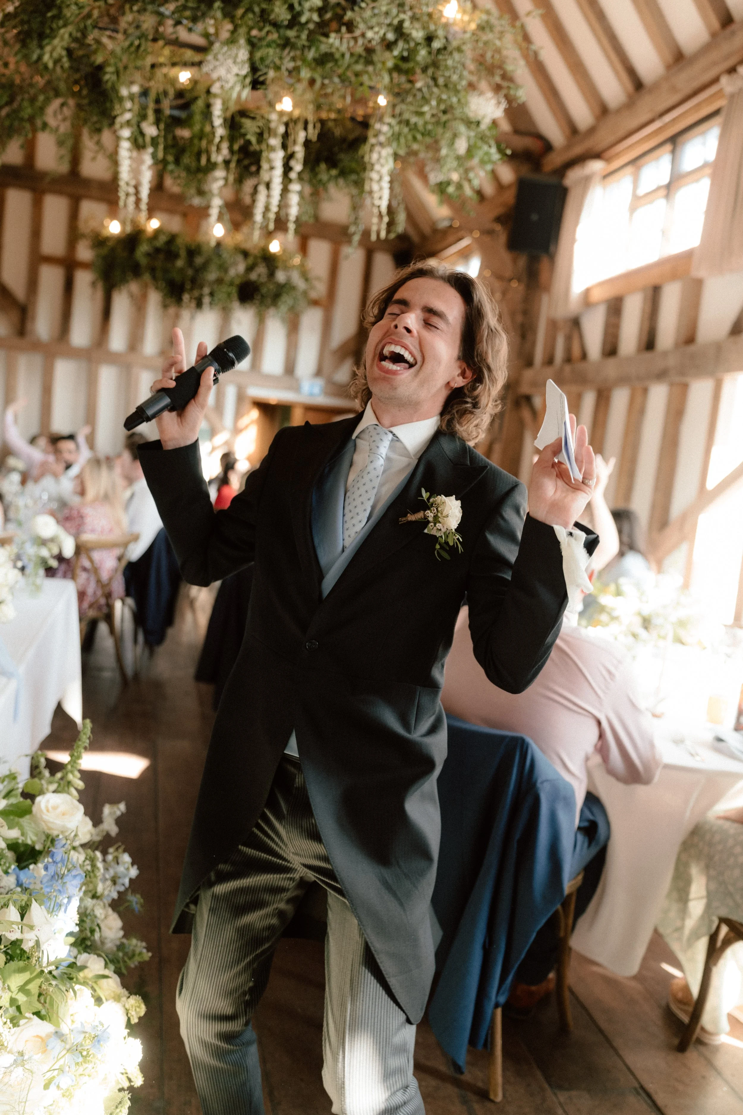 Maisie-&-Ollie-Gate-Street-Barn-Wedding-Speeches-Digital-and-Film-5.jpg