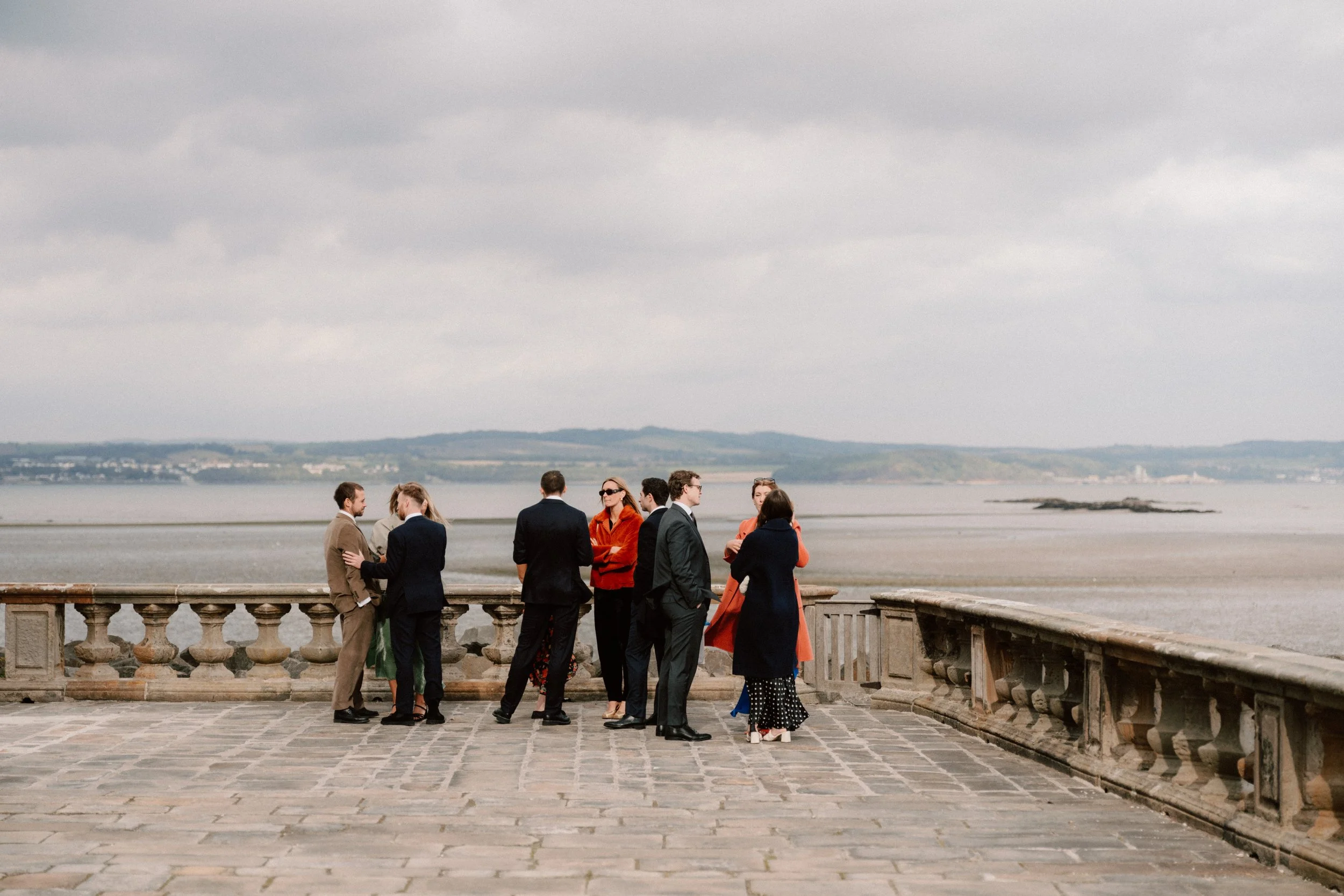 Barnbougle-Castle-Wedding-Guests-Arriving