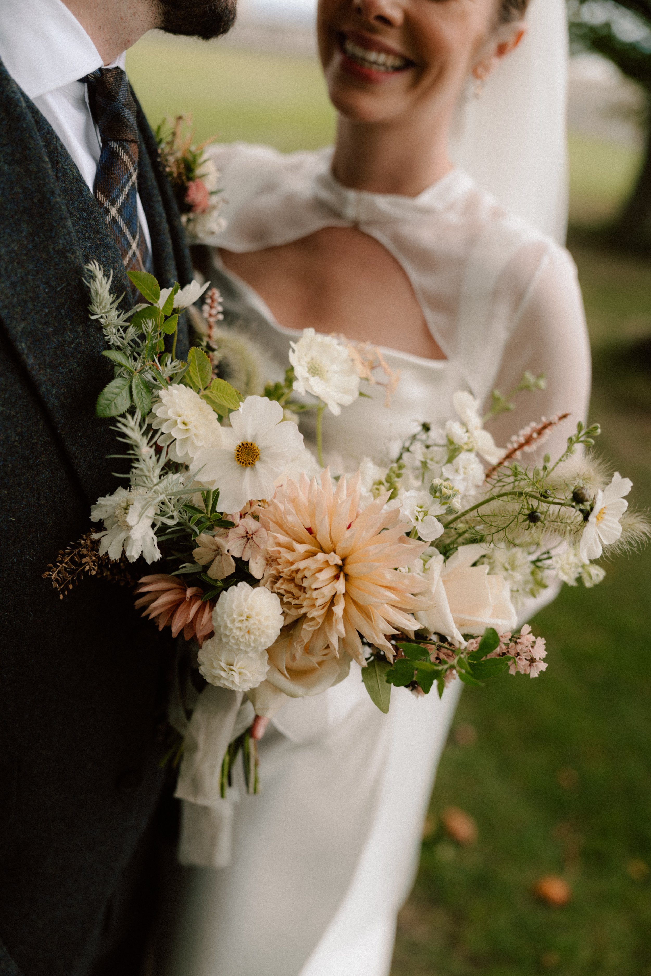 Barnbougle-Castle-Wedding-Couple-Photos-9