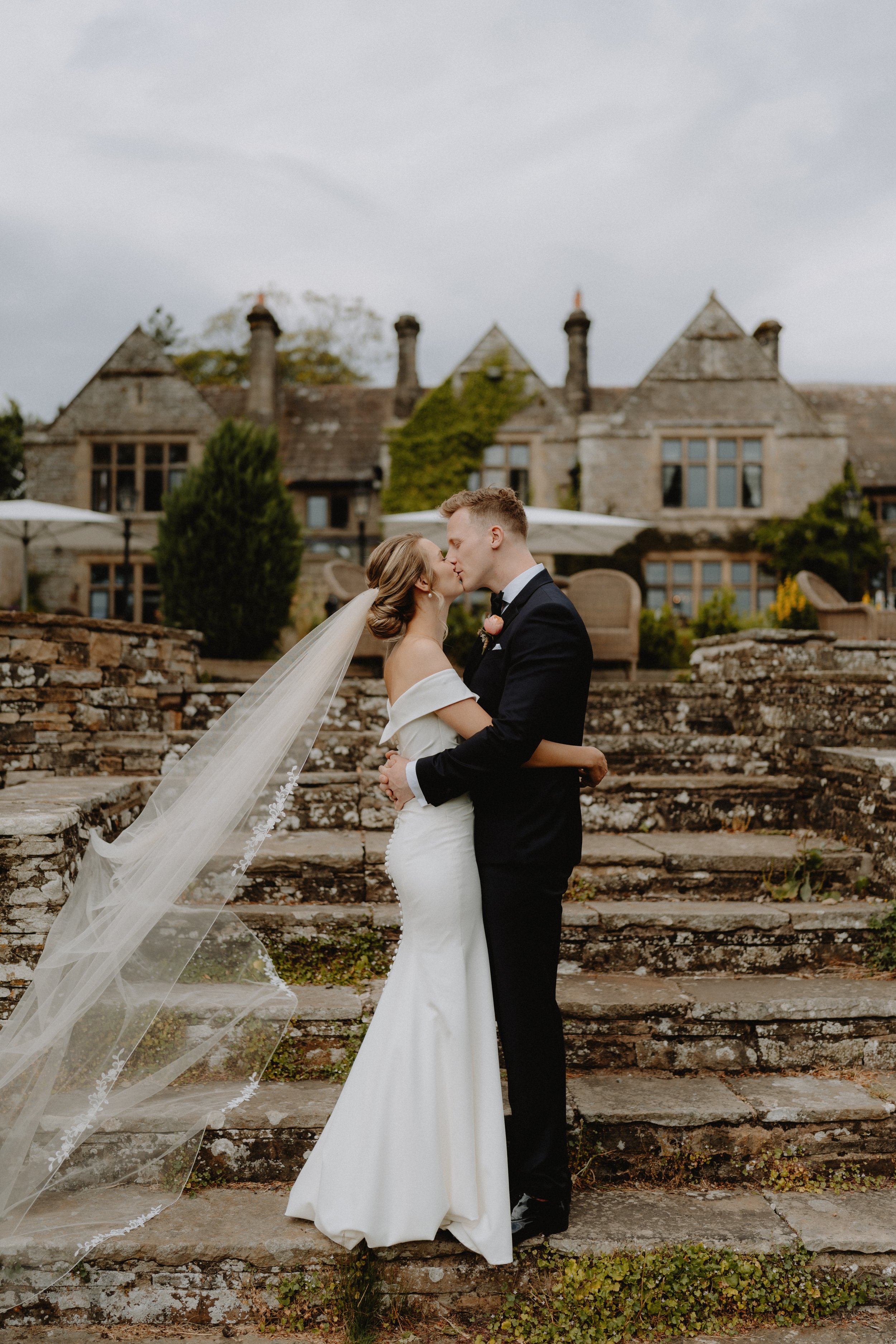 Amy-&-Will-North-Yorkshire-Wedding-Joe-Hall-100.jpg