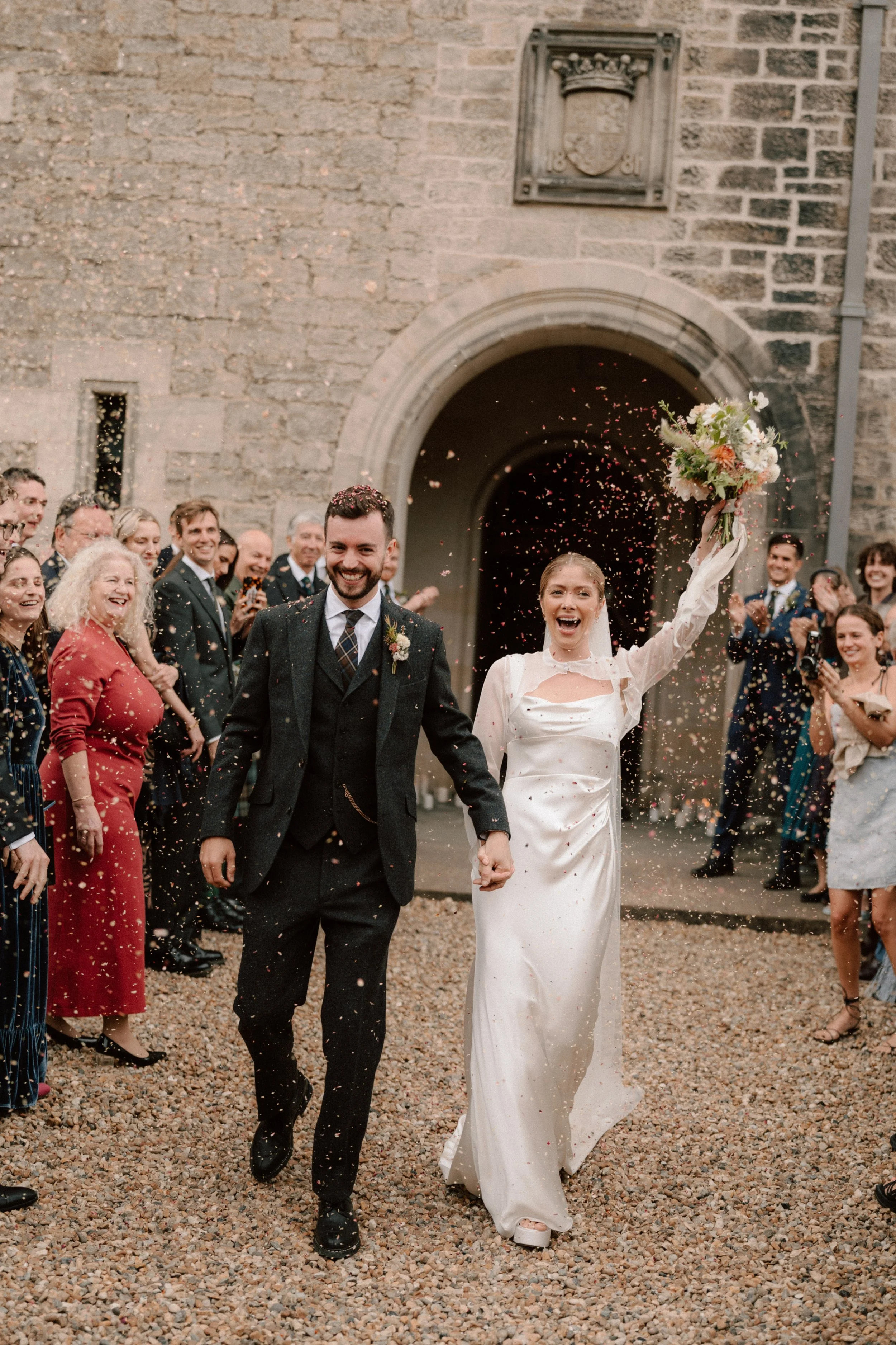 Barnbougle-Castle-Wedding-Confetti-2