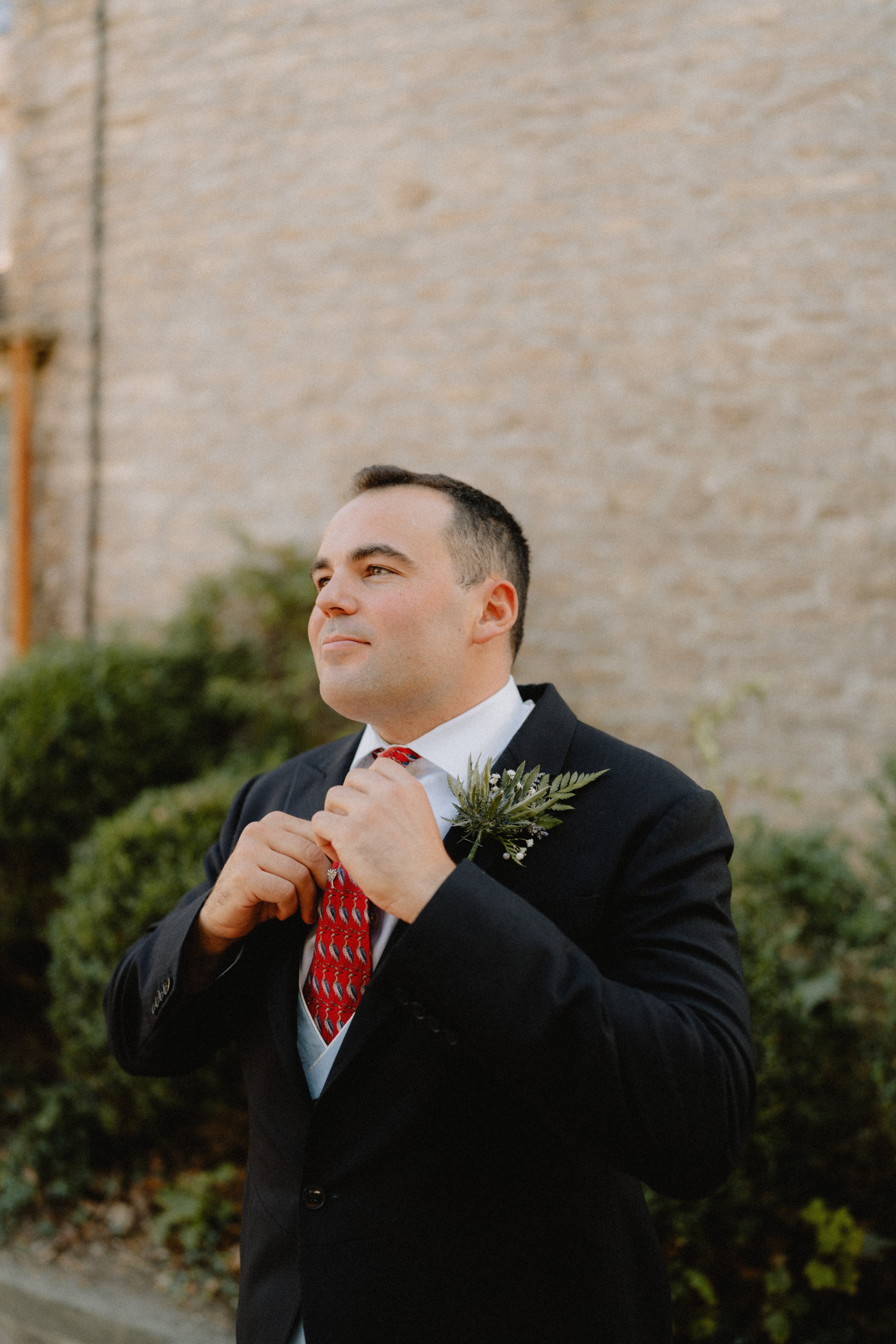 Lottie-&-Ed-Wotton-Under-Edge-Wedding-Joe-Hall-8.jpg
