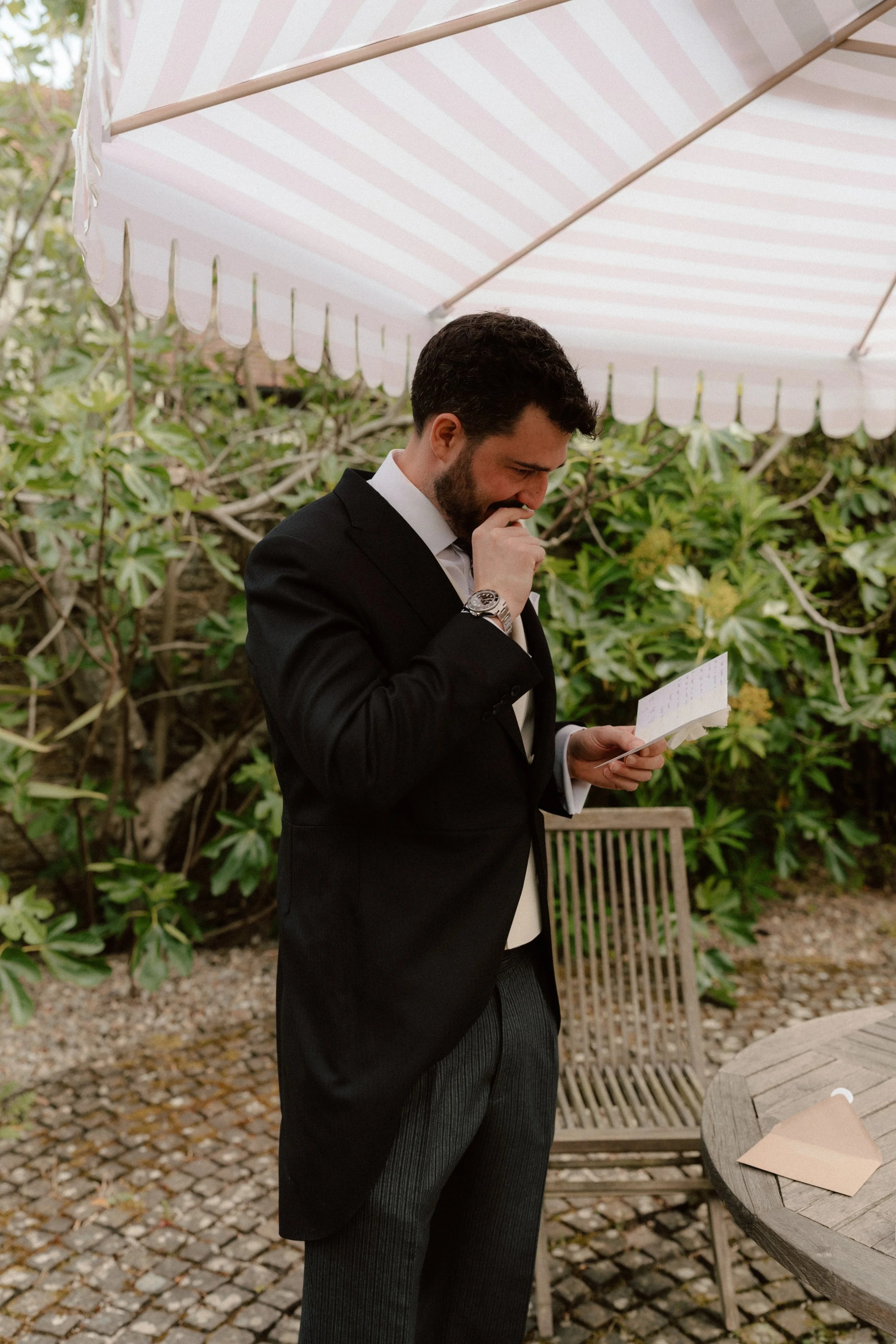Maisie-&-Ollie-Gate-Street-Barn-Wedding-Groom-Prep-Digital-and-Film-8.jpg