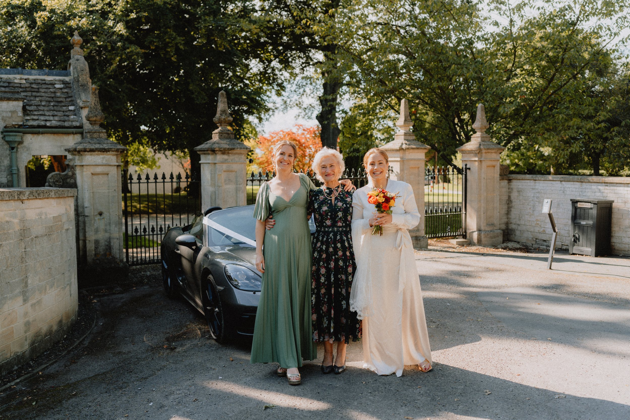Lottie-&-Ed-Wotton-Under-Edge-Wedding-Joe-Hall-61.jpg