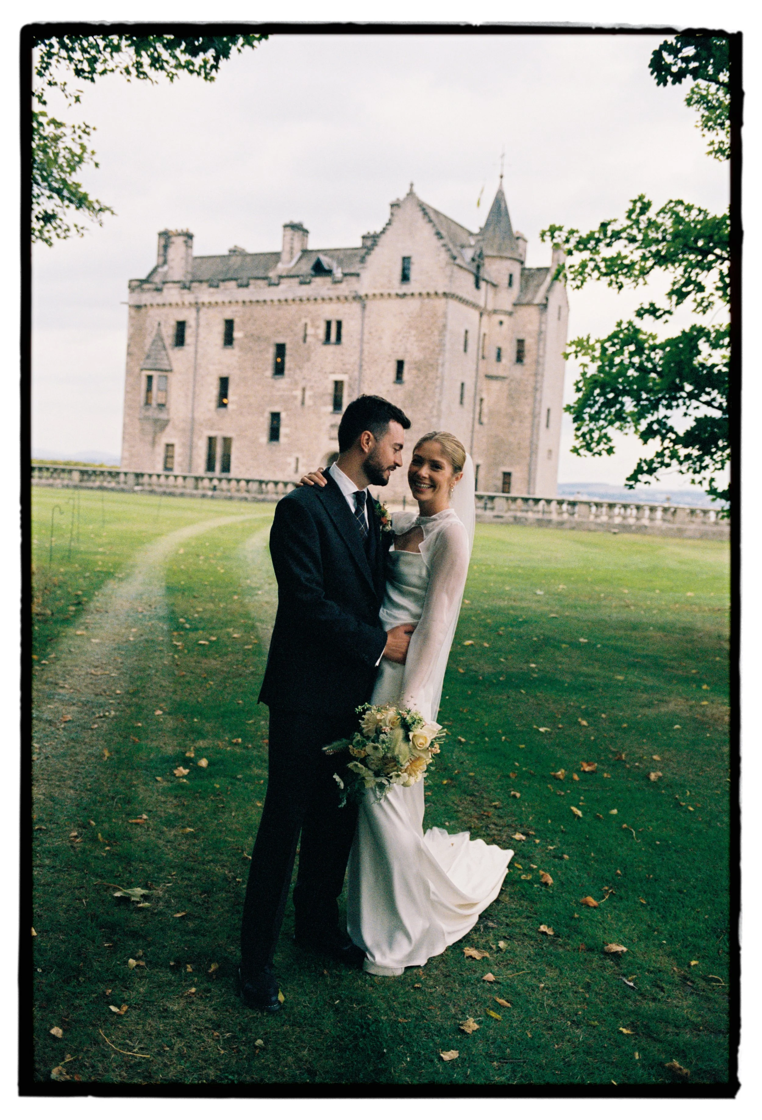 Barnbougle-Castle-Wedding-35mm-Film-Photos-12