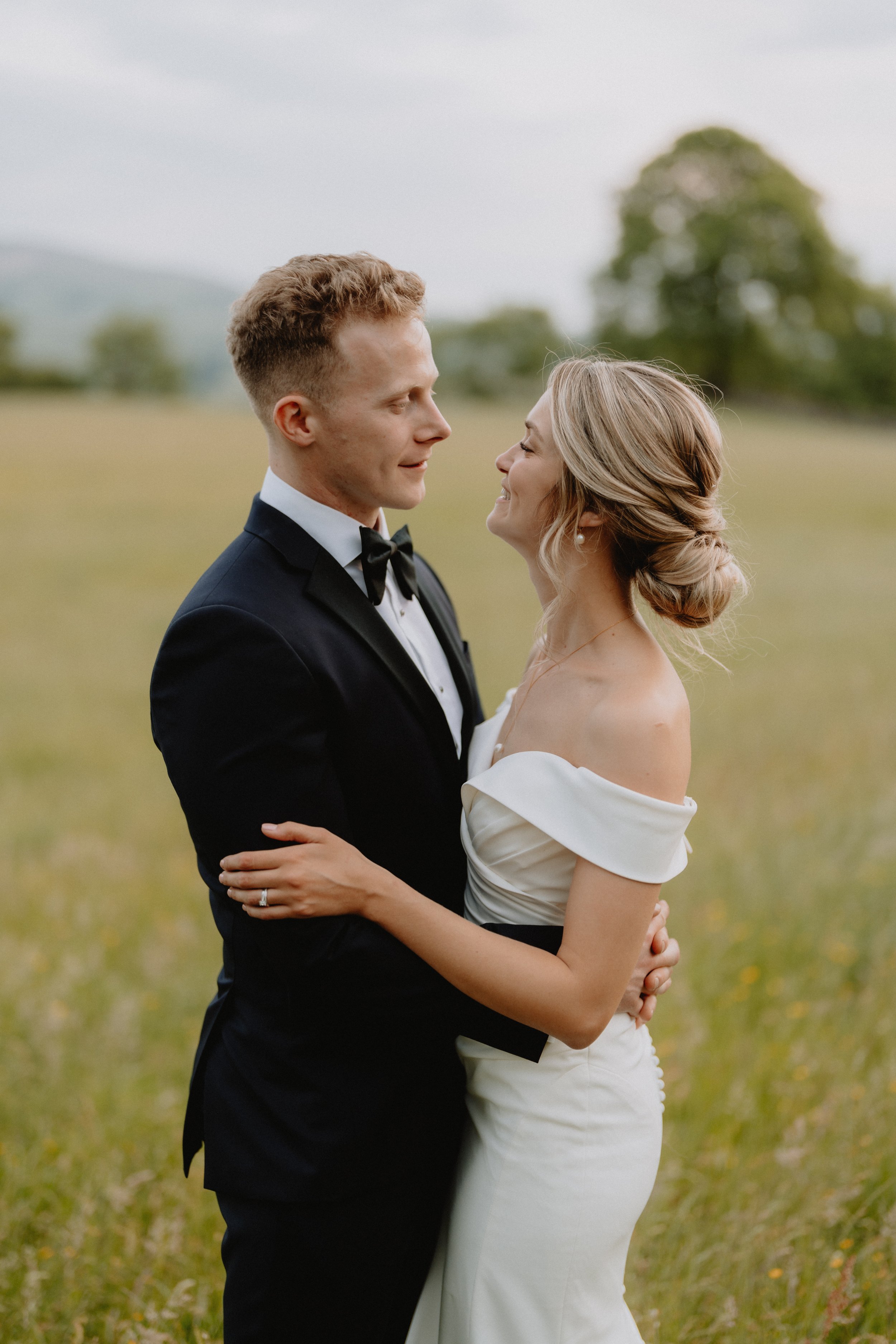Amy-&-Will-North-Yorkshire-Wedding-Joe-Hall-140.jpg