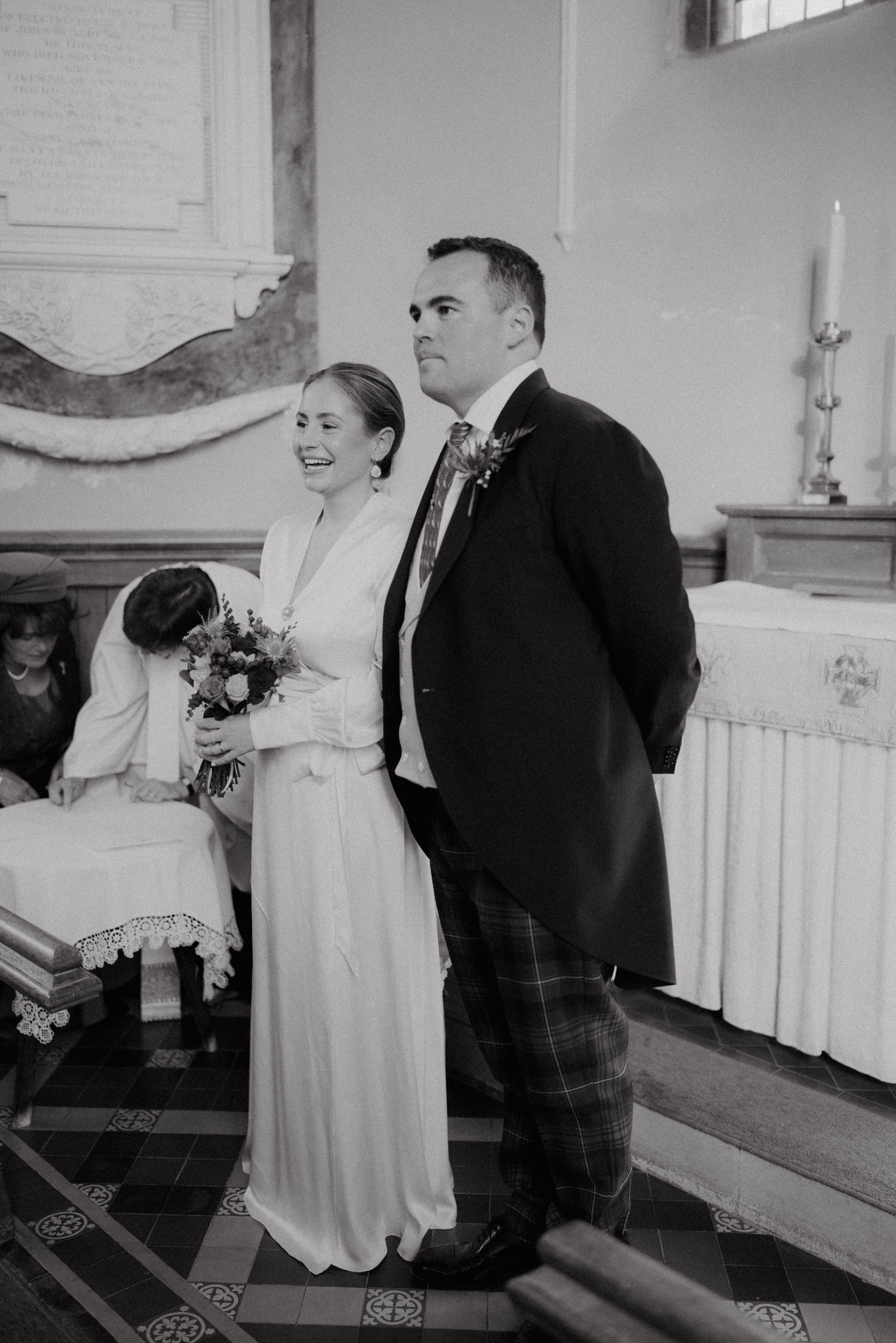 Lottie-&-Ed-Wotton-Under-Edge-Wedding-Joe-Hall-80.jpg