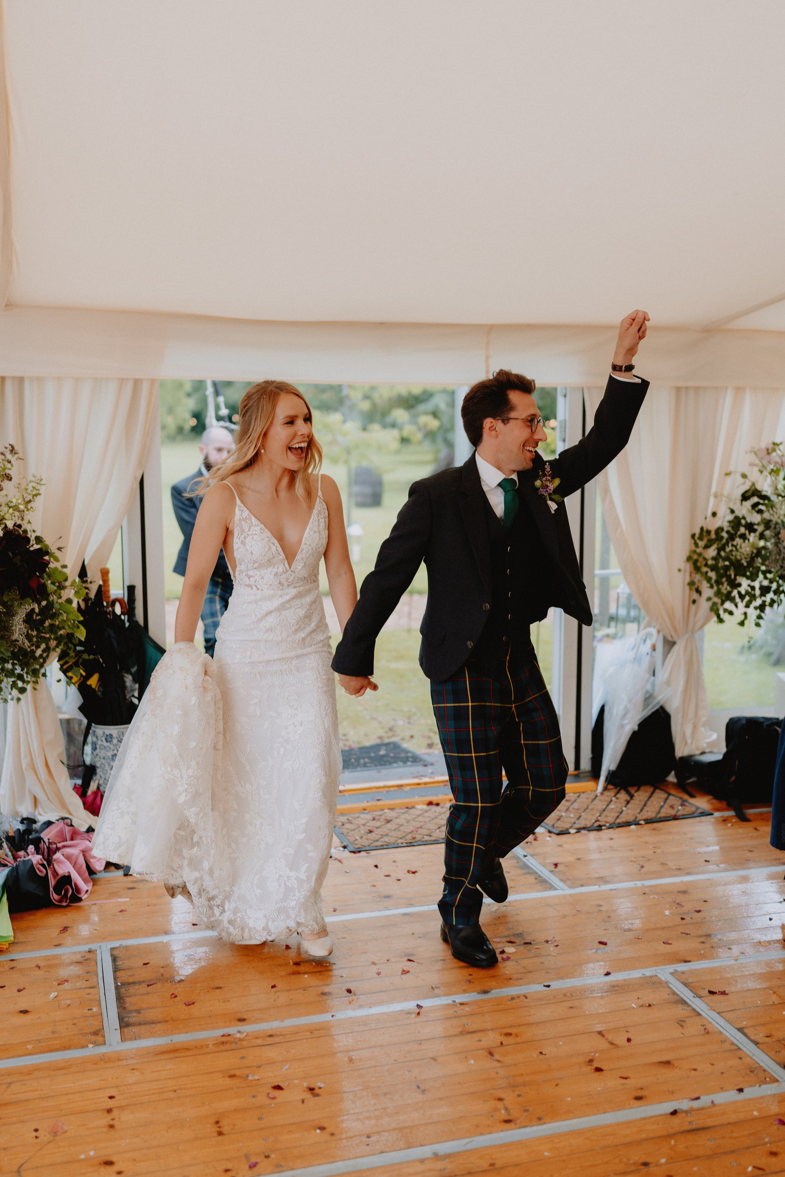 Rachel-&-Michael-Preston-Hall-Edinburgh-Wedding-Joe-Hall-185.jpg
