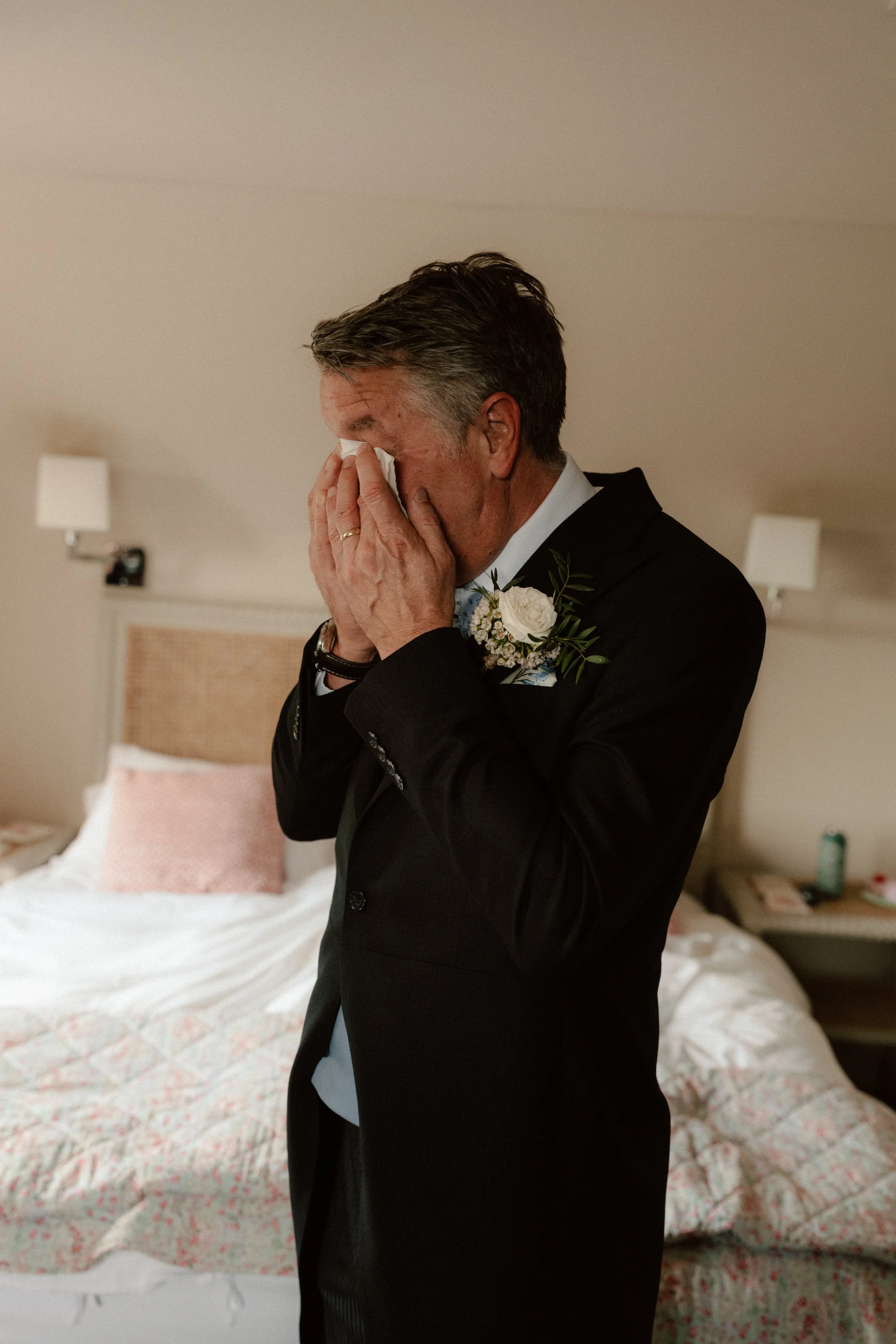 Maisie-&-Ollie-Gate-Street-Barn-Wedding-Bridal-Prep-Digital-and-Film-8.jpg