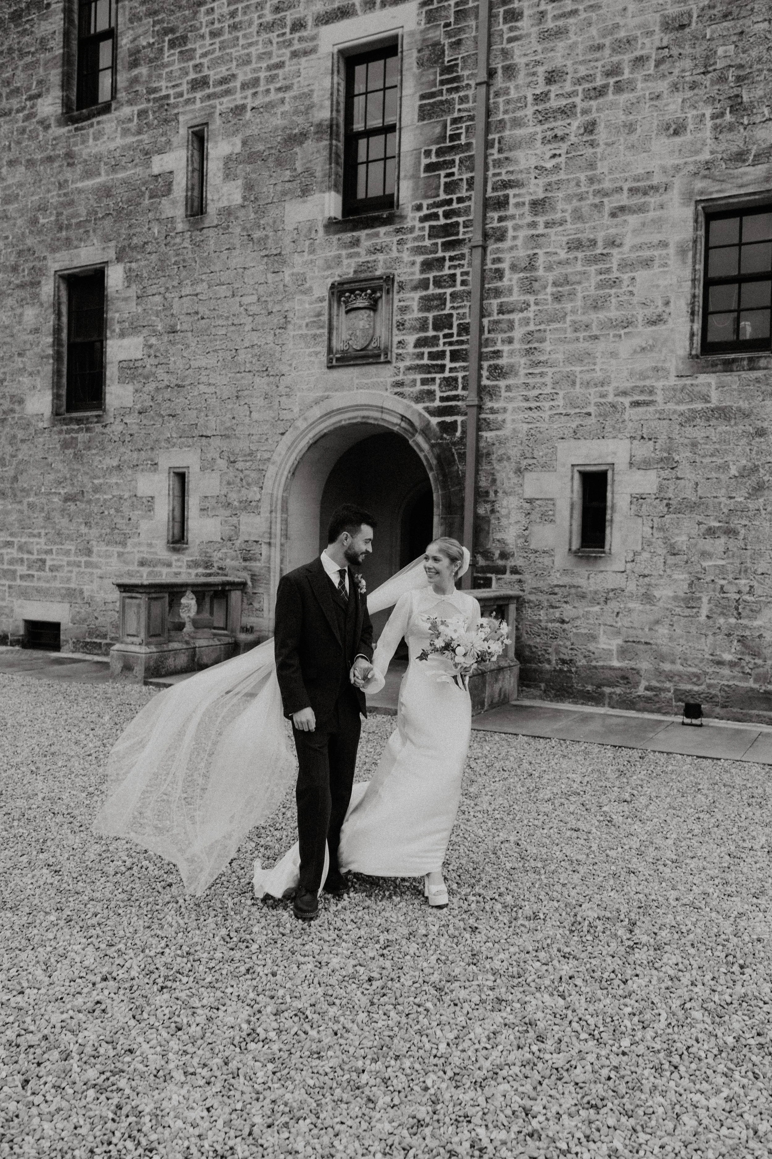 Barnbougle-Castle-Wedding-Couple-Photos-4