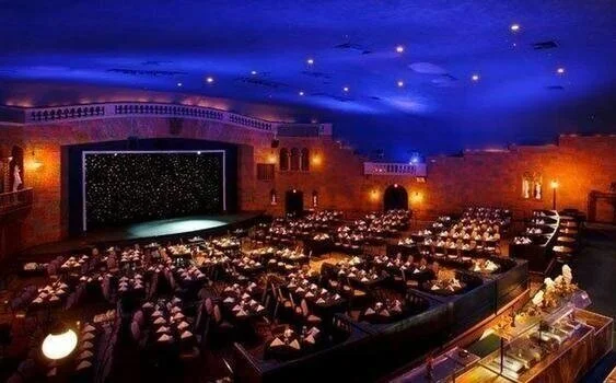 2022 Christmas Benefit Concert Crown Uptown Theatre November 26 About 1 — Crown Uptown Theatre